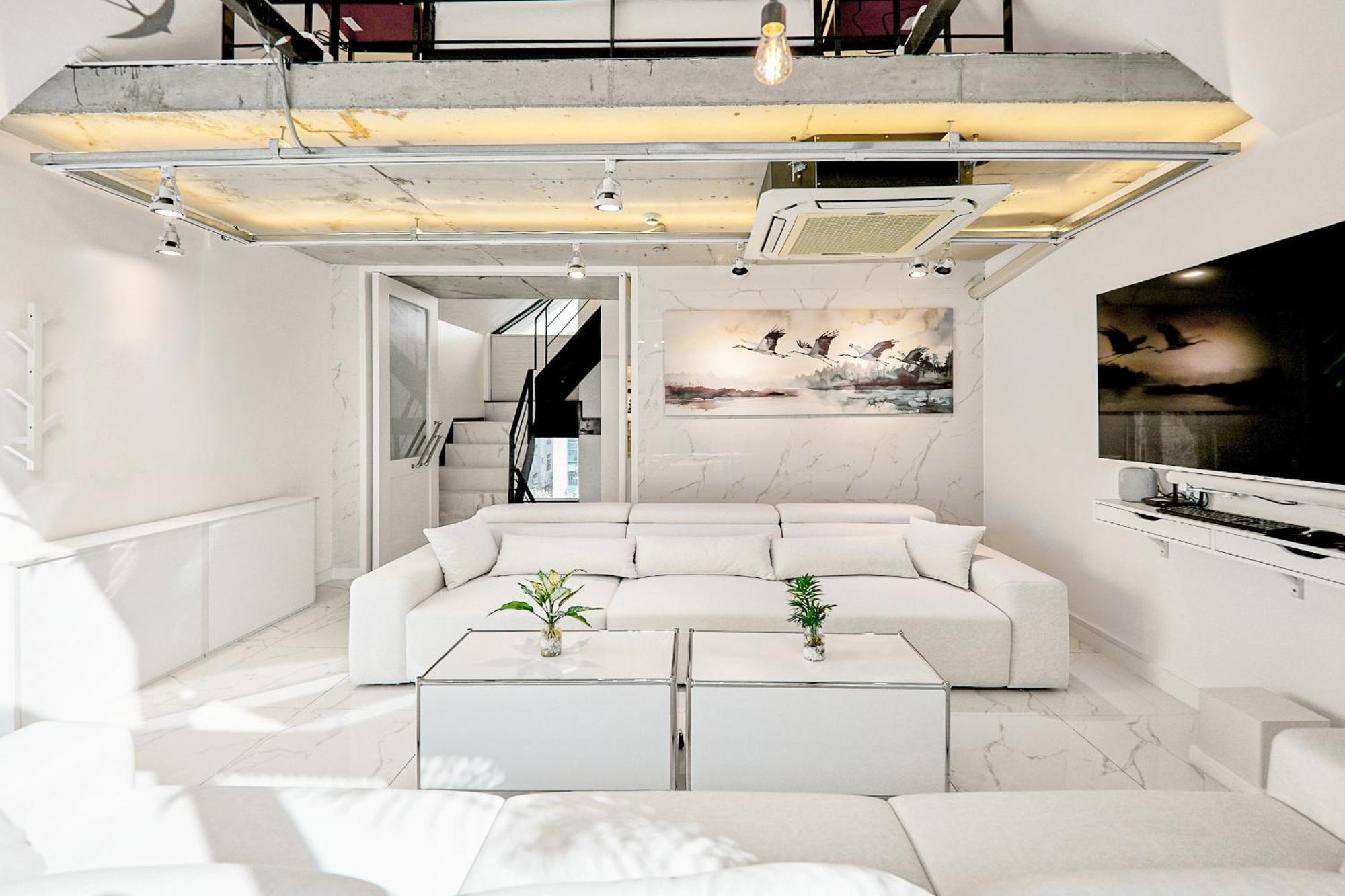 Fb Tailored Service Near Hongik Univ Station Holiday home Seoul
