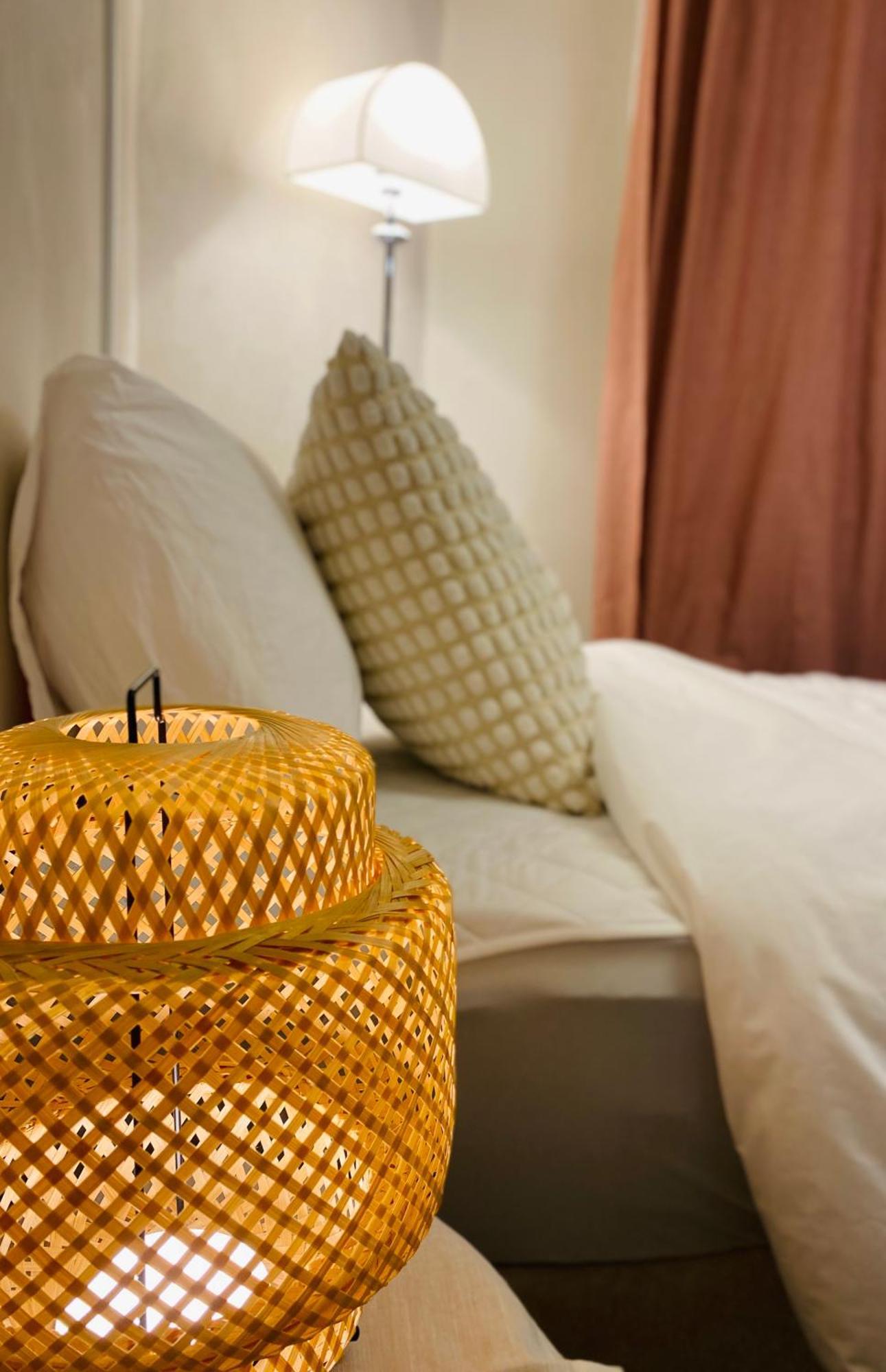 Rosie House, Gangnam Station 5min, Airportbus, Korean House Experience, Independent Apartment *