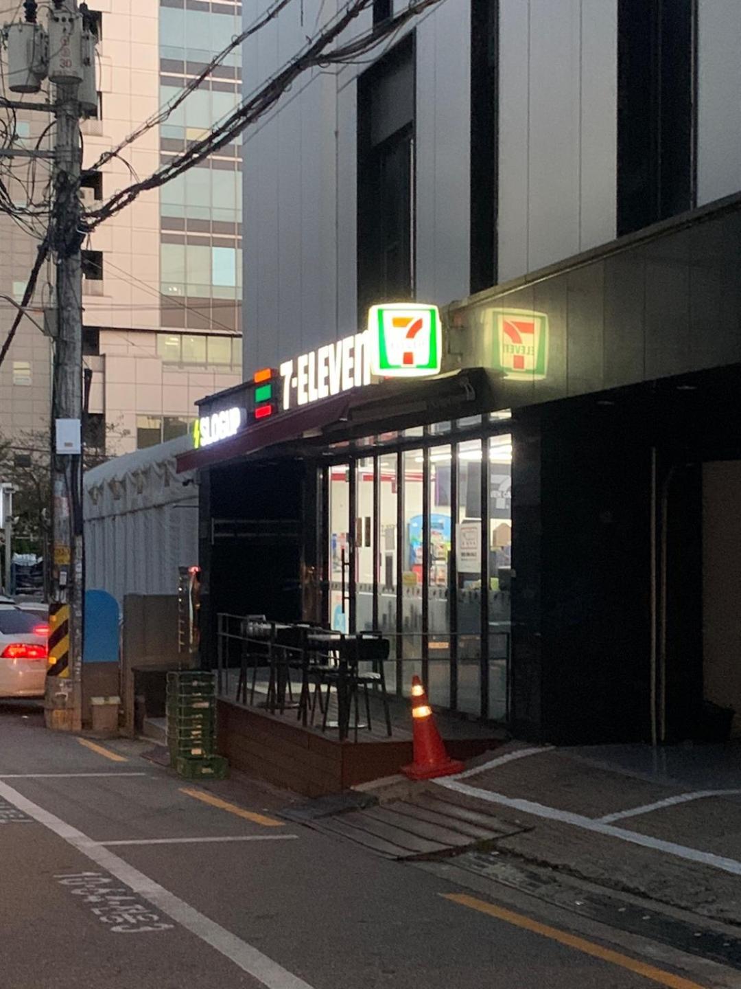 New Hongdae Apartment *
