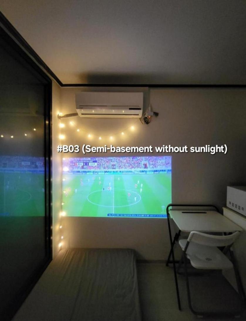 Fully Furnished #bunker, Near Miasageori Subway Station Line 4