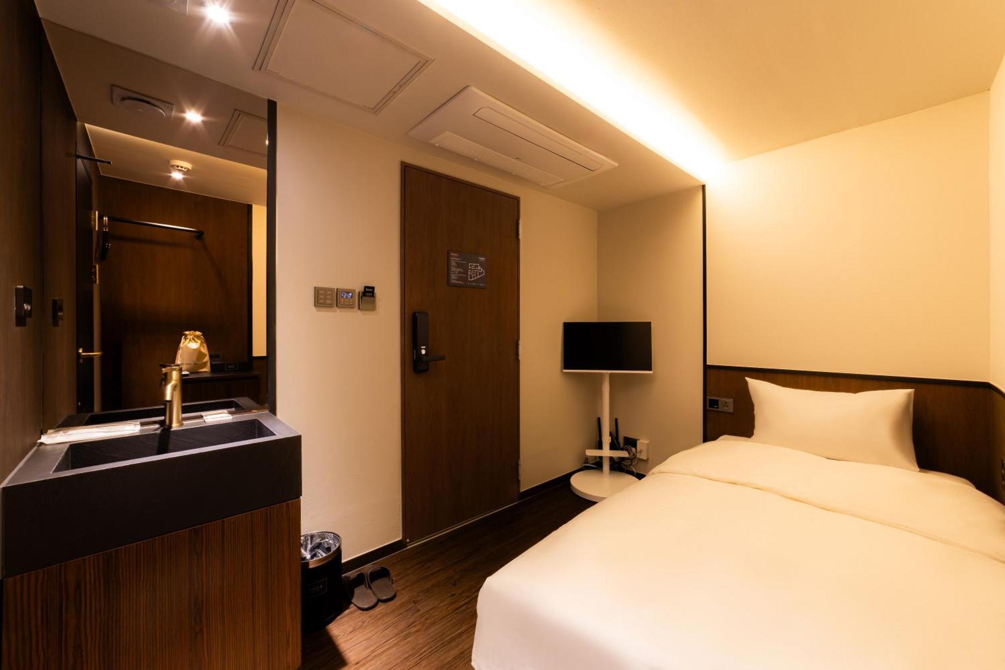 Hotel Guwol Seoul