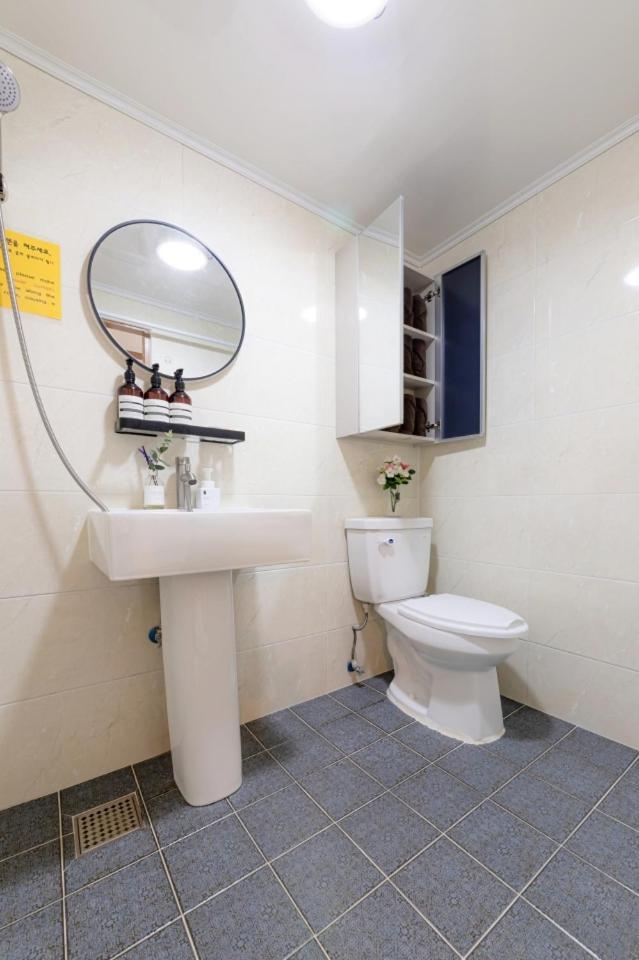 Apartment Sillim House Seoul