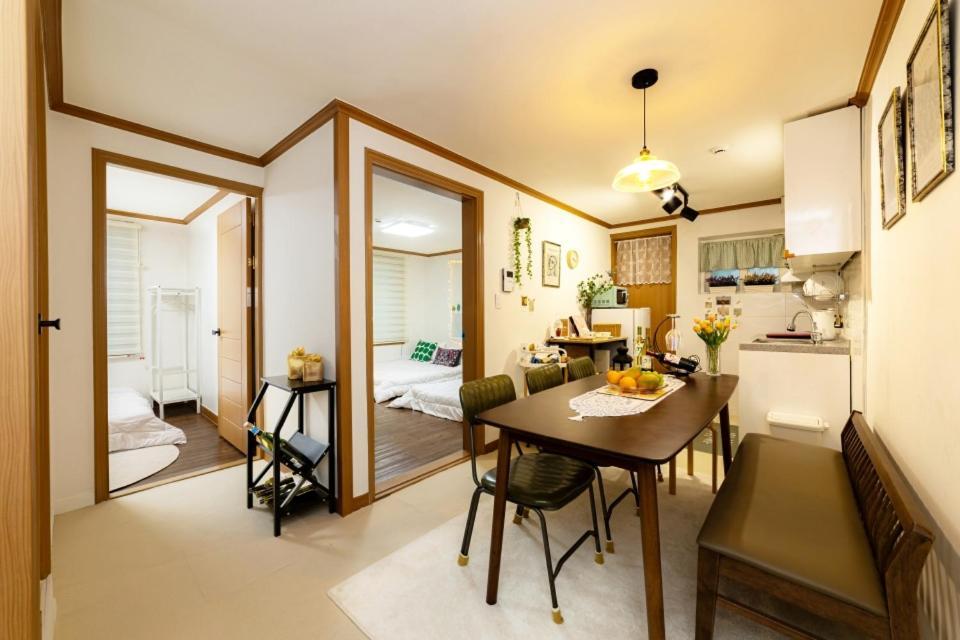 Sillim House Apartment Seoul