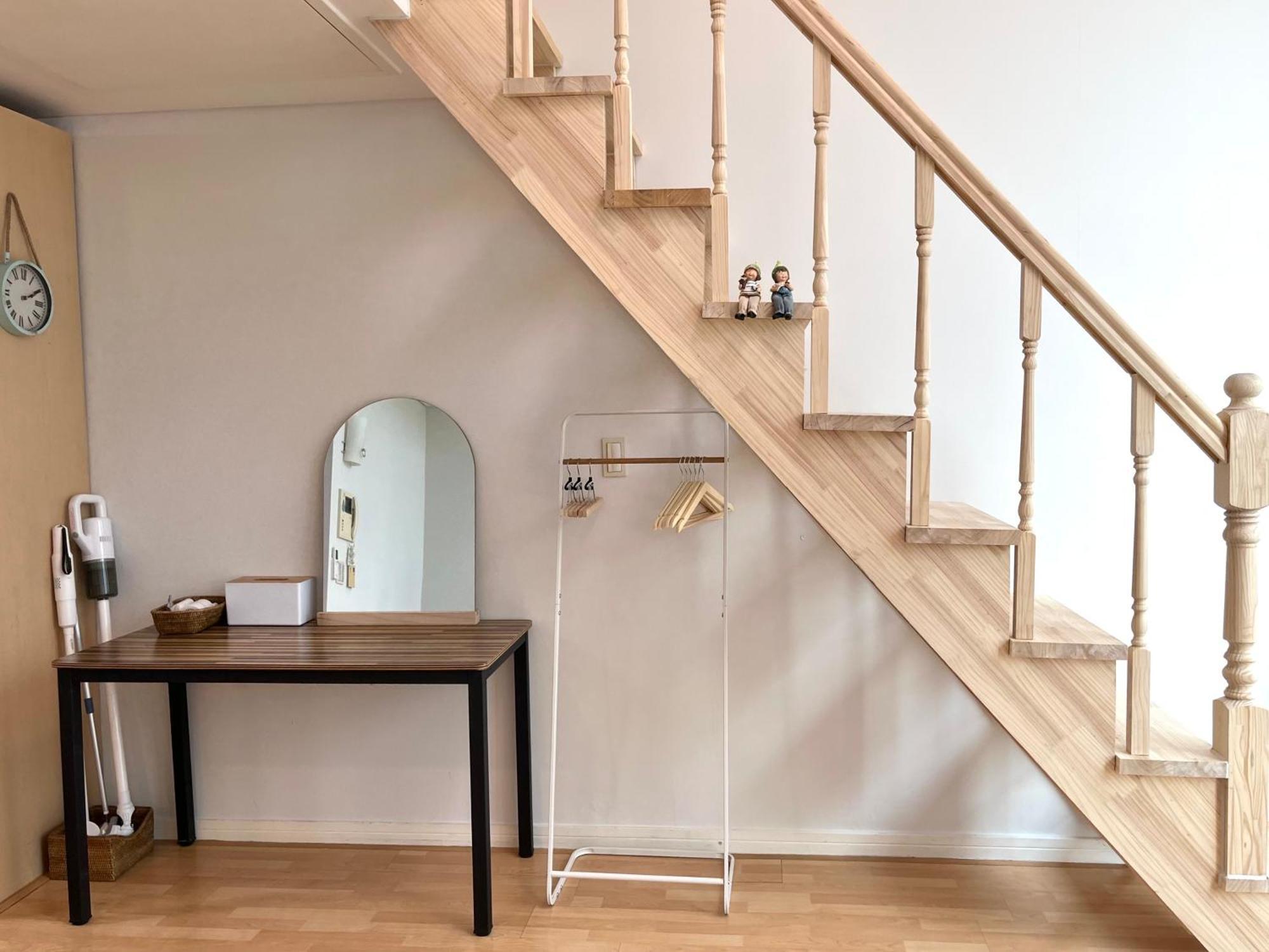 Apartment Hongdae Station Loft *