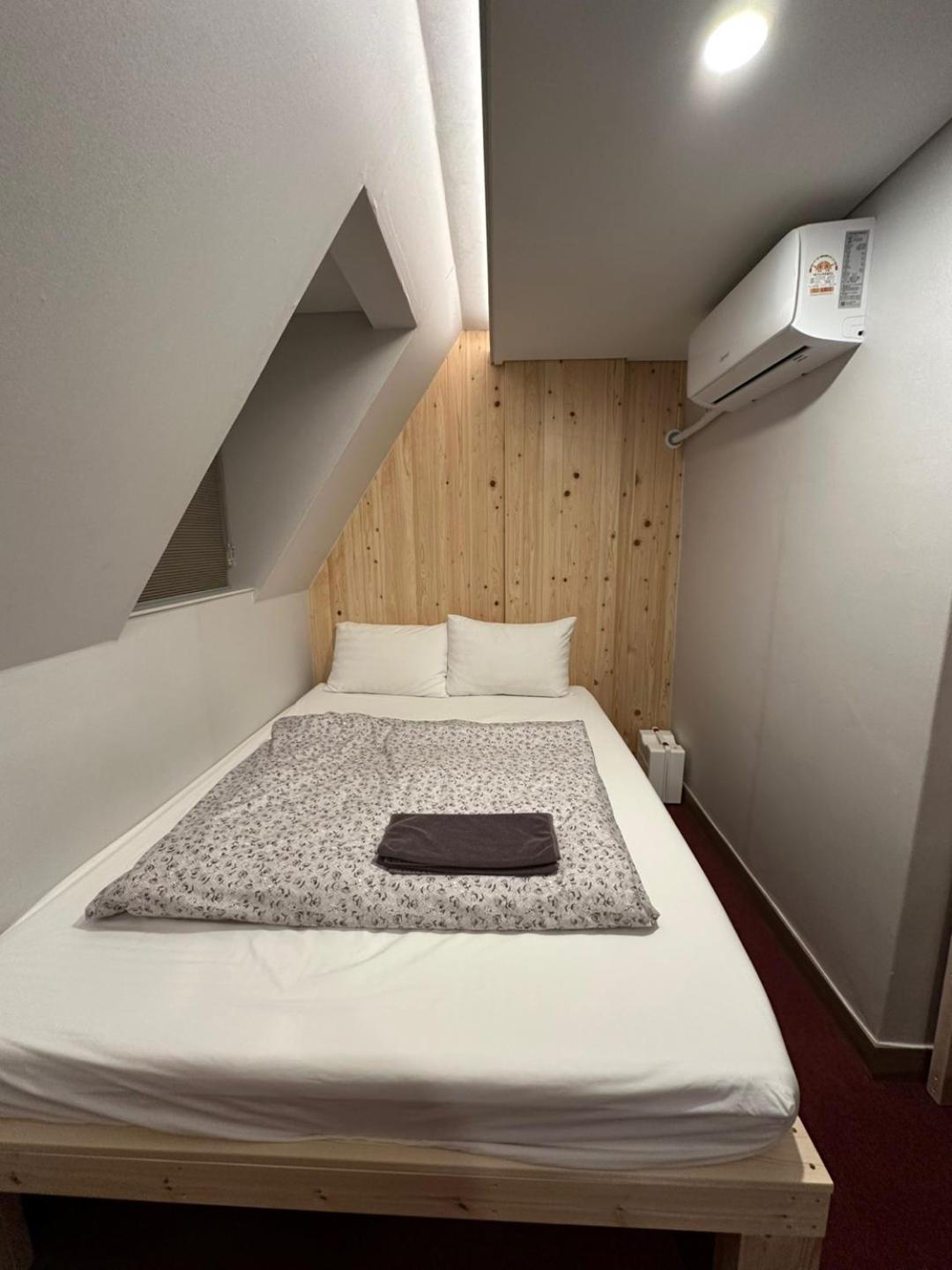 Hostel Insadong R Seoul