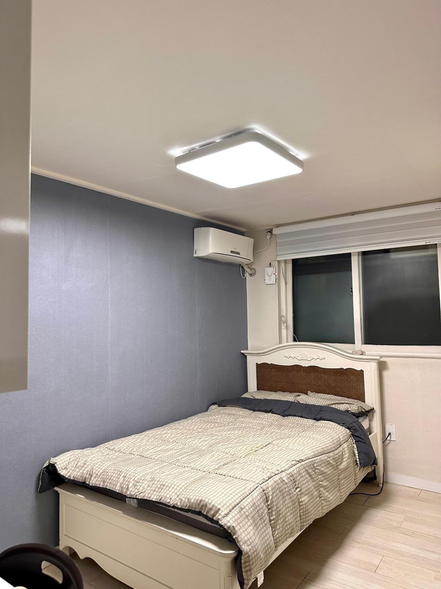 Apartment Nakseongdae Station Is A Two-minute Walk Away From My Seoul