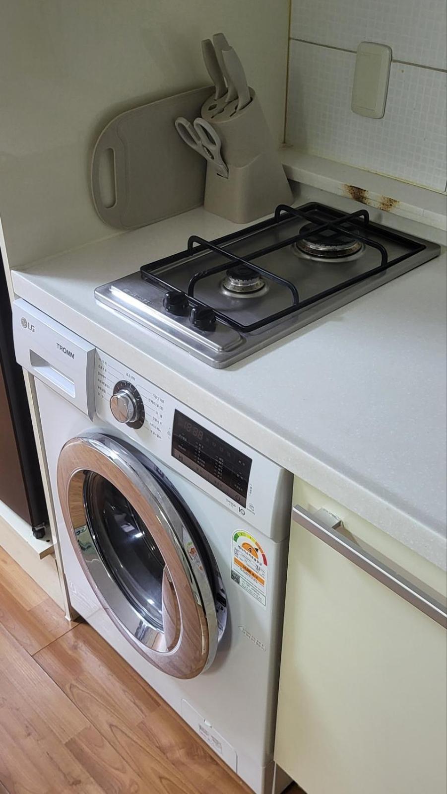 Apartment 2-2401 #gangnam Stn, 5-min #yeoksam Stn, 3-min #ott #concierge Gangnam Managed Seoul