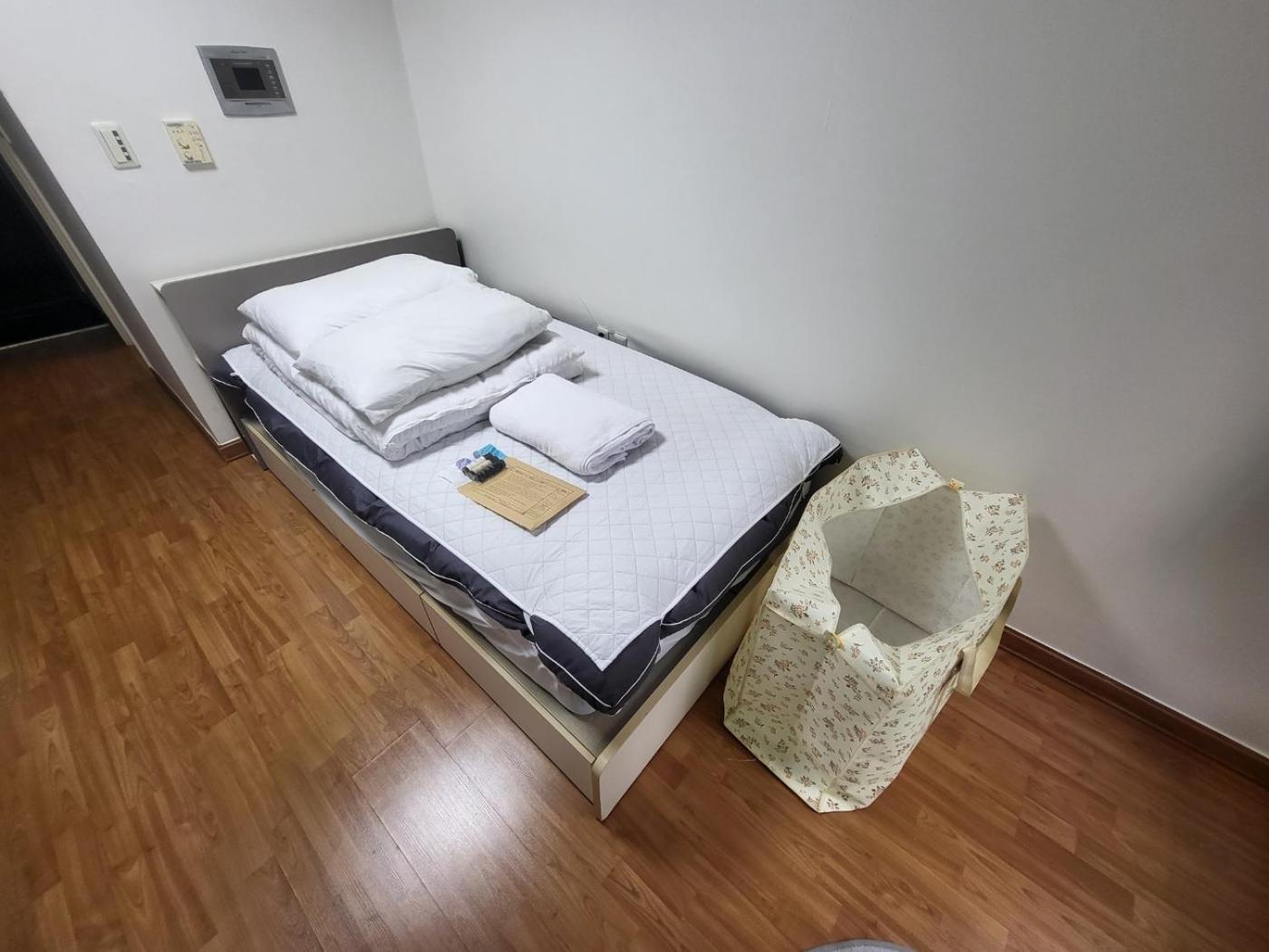 2-2401 #gangnam Stn, 5-min #yeoksam Stn, 3-min #ott #concierge Gangnam Managed