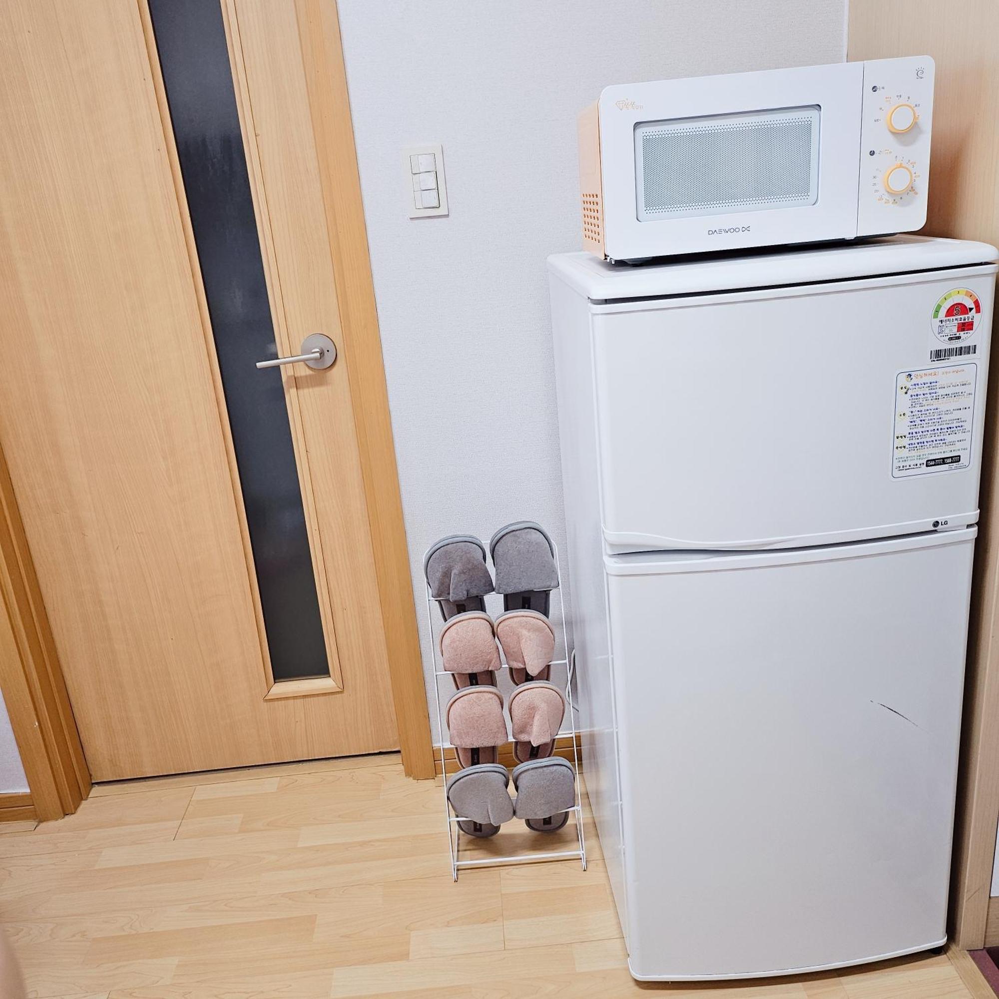 Apartment Sosohaeng Hongdae