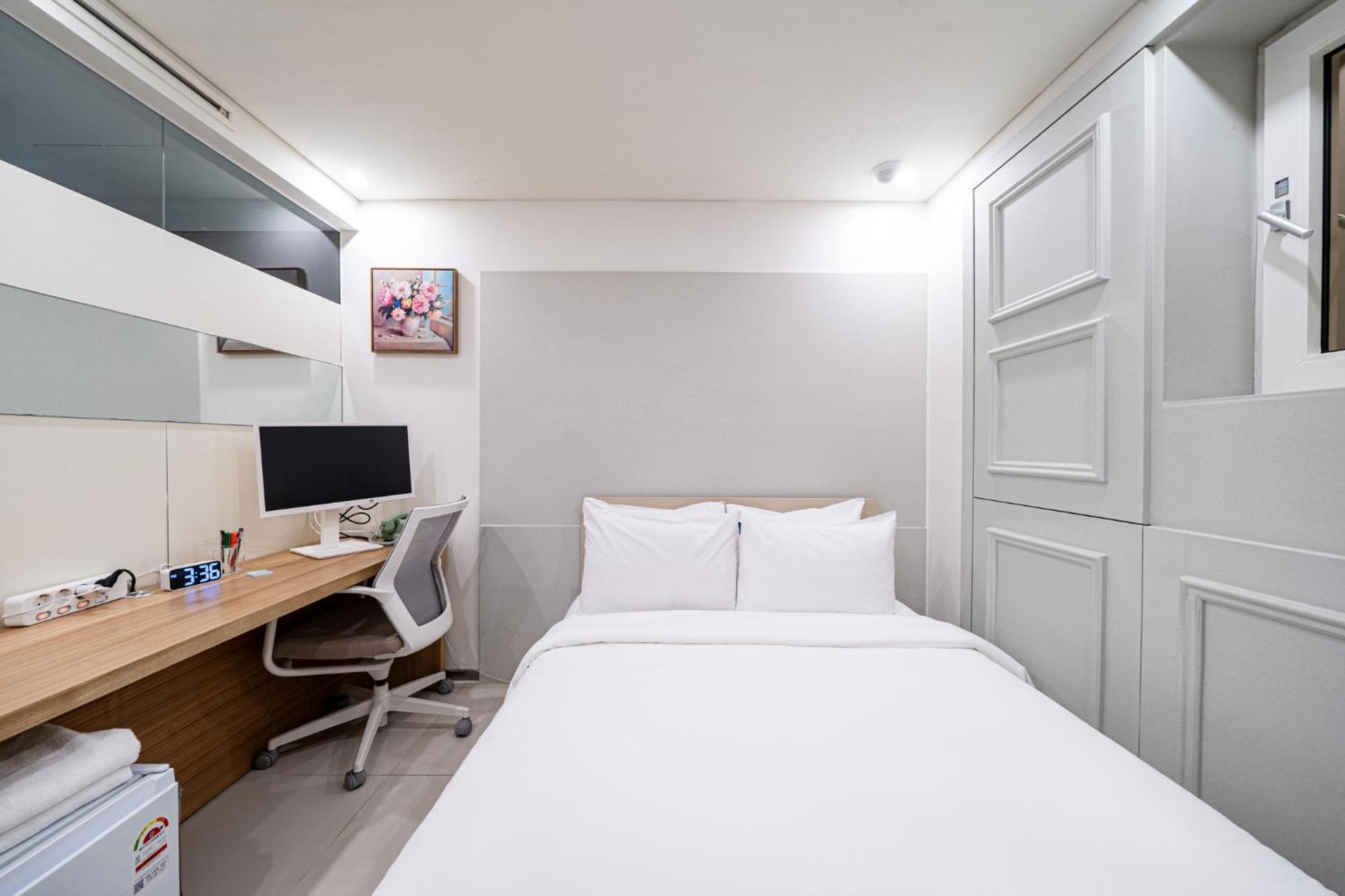 Hotel Simplestay In Jongno Seoul