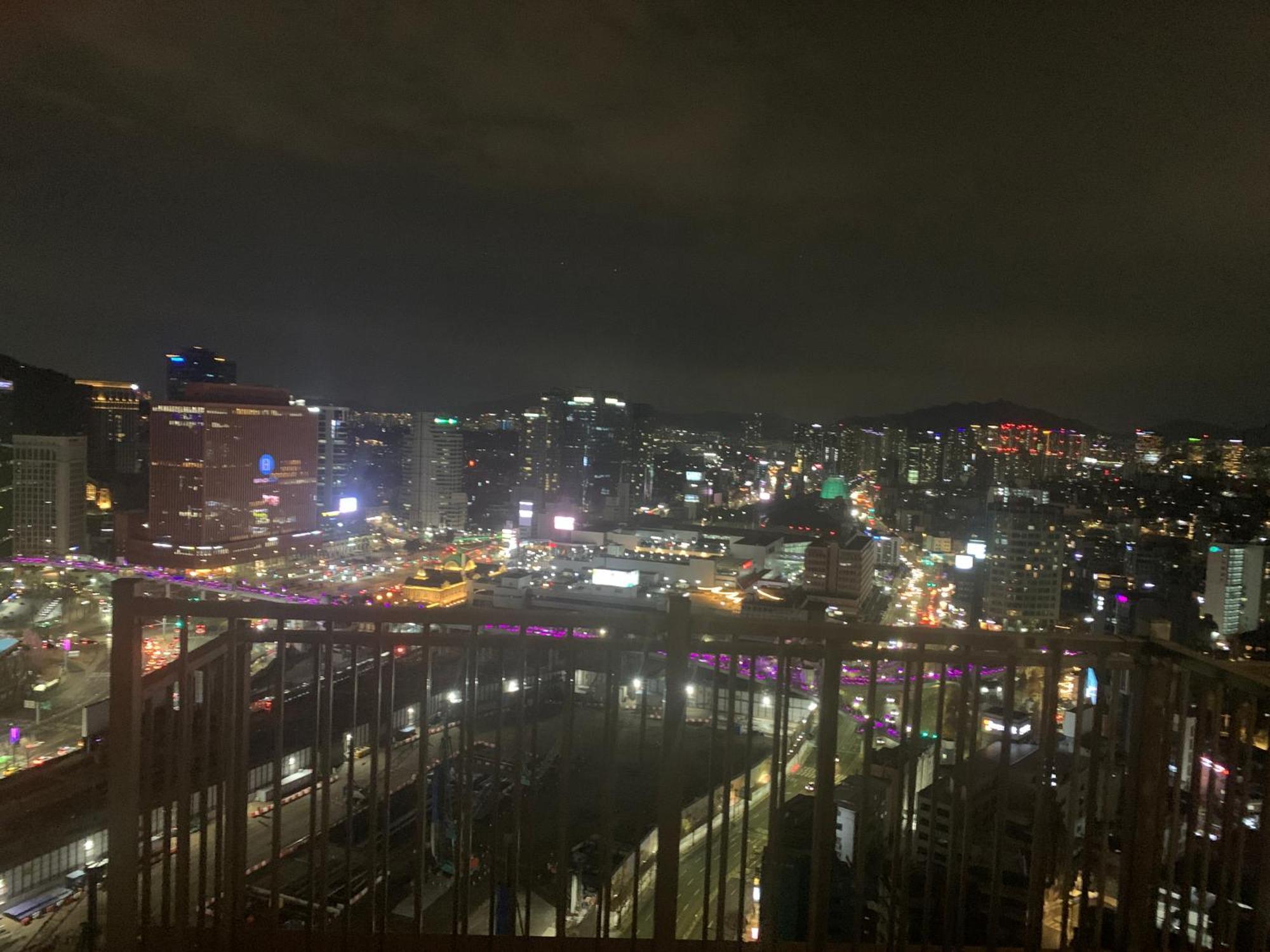 The Platinum Station - Free Parking, Transportation Hub, Station, Chungjeongro Station, Various Hot Places, High-rise View