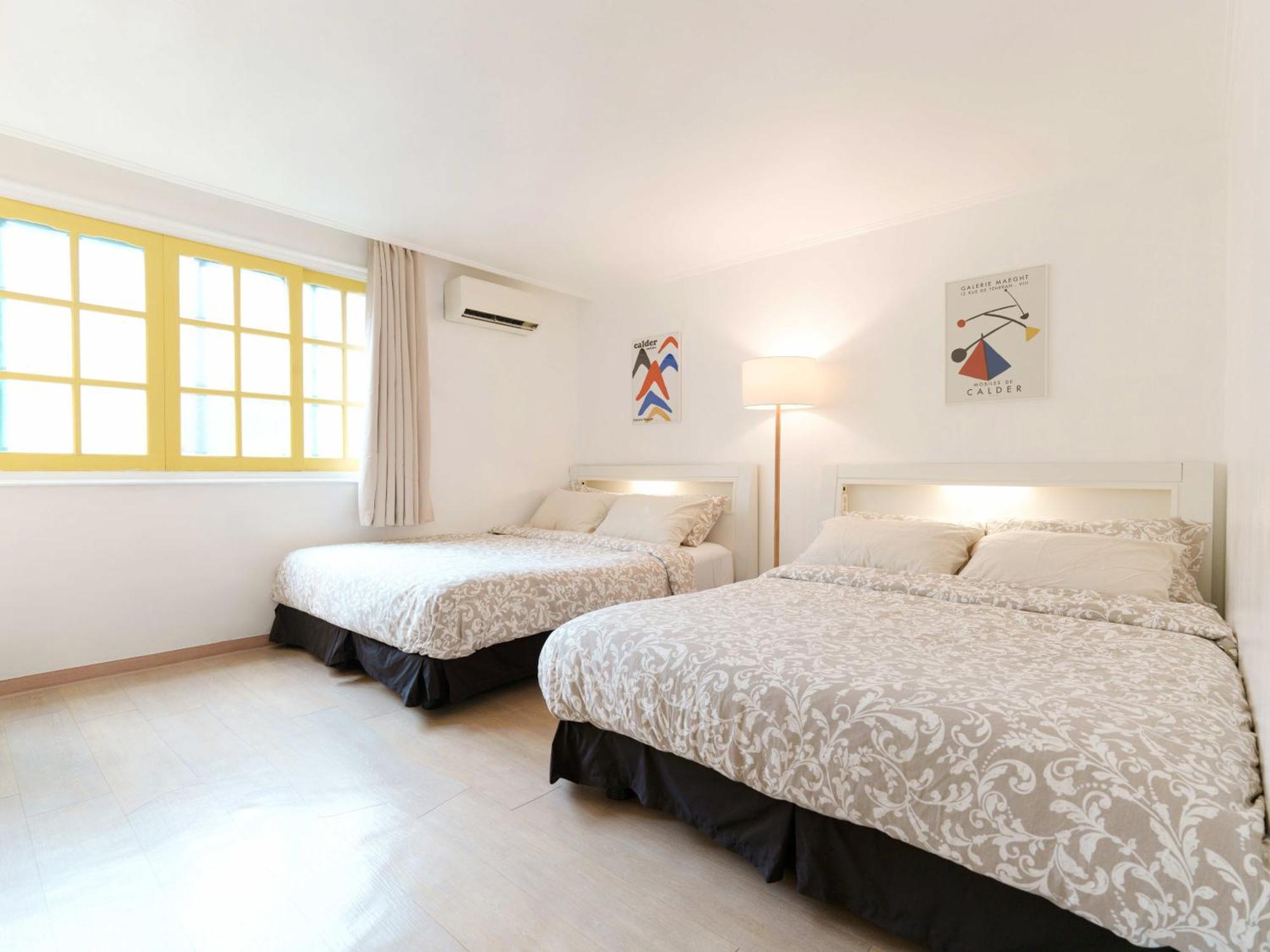 Villa Joy-30sec From Hongdae Subwaystop-elevator *