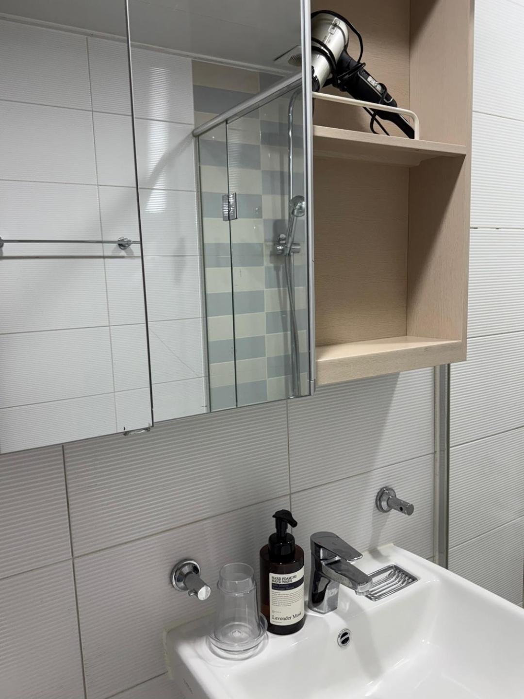 Gangnam912 Apartment