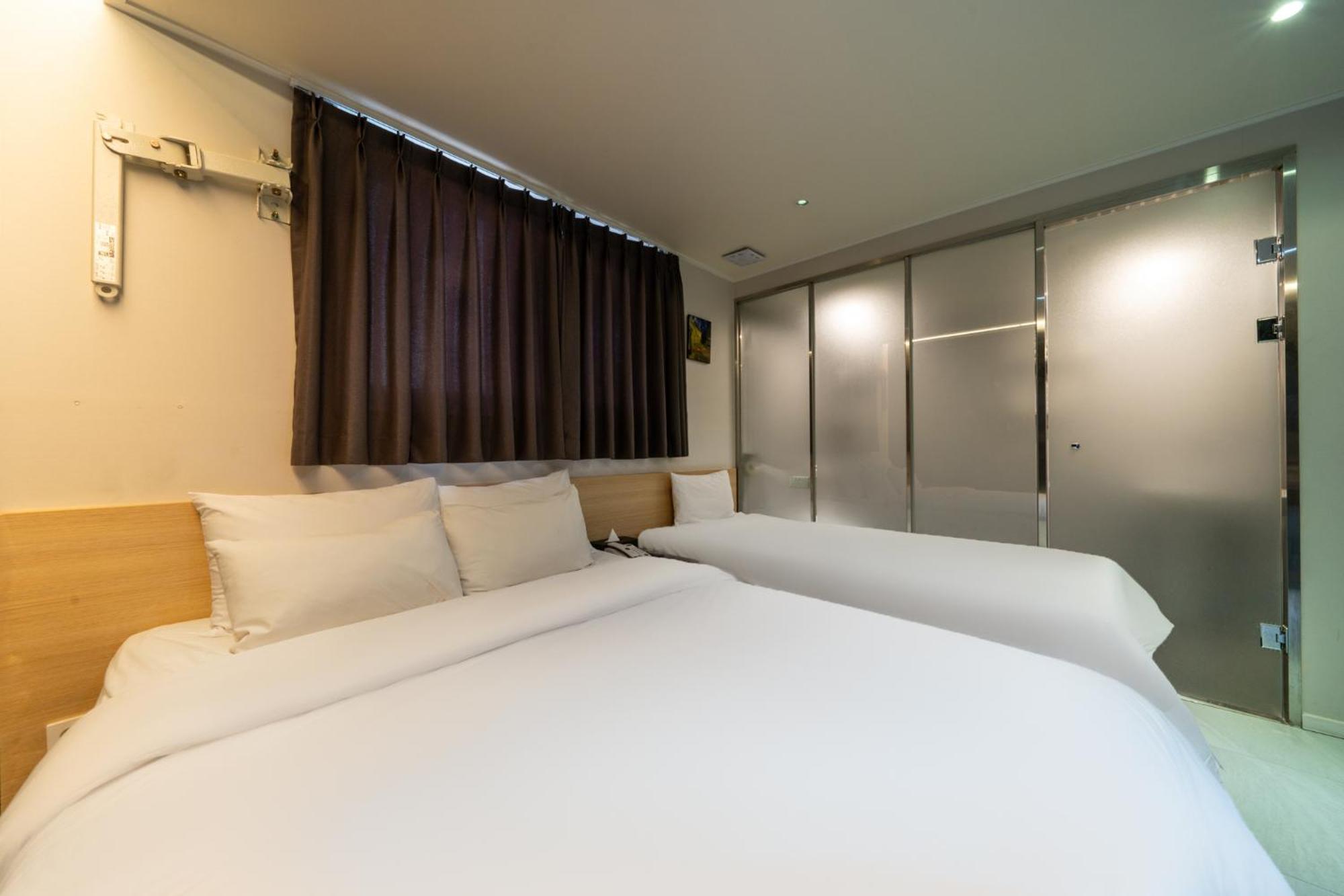 Hotel Mnlucky Seoul