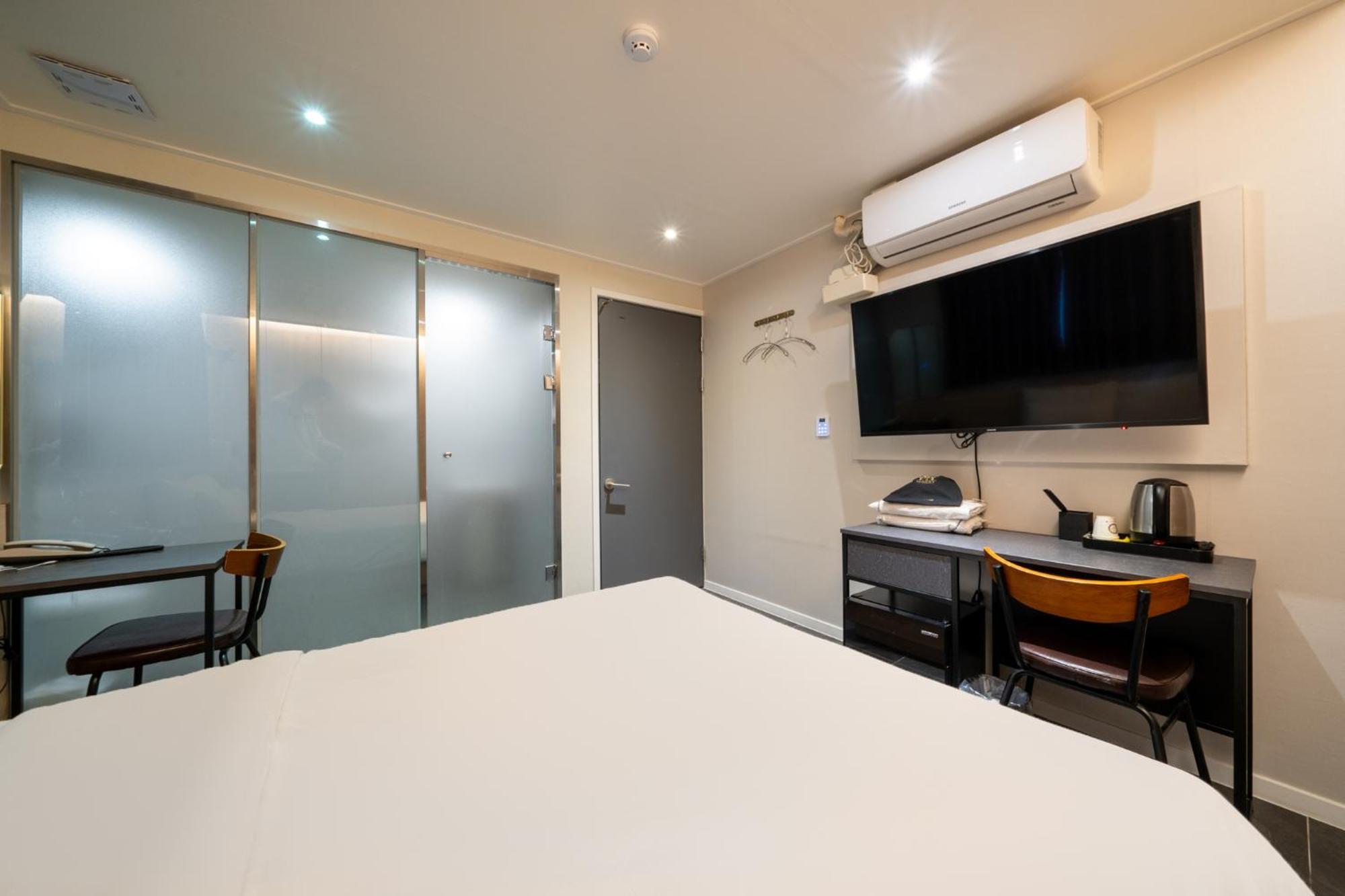 Mnlucky Hotel Seoul