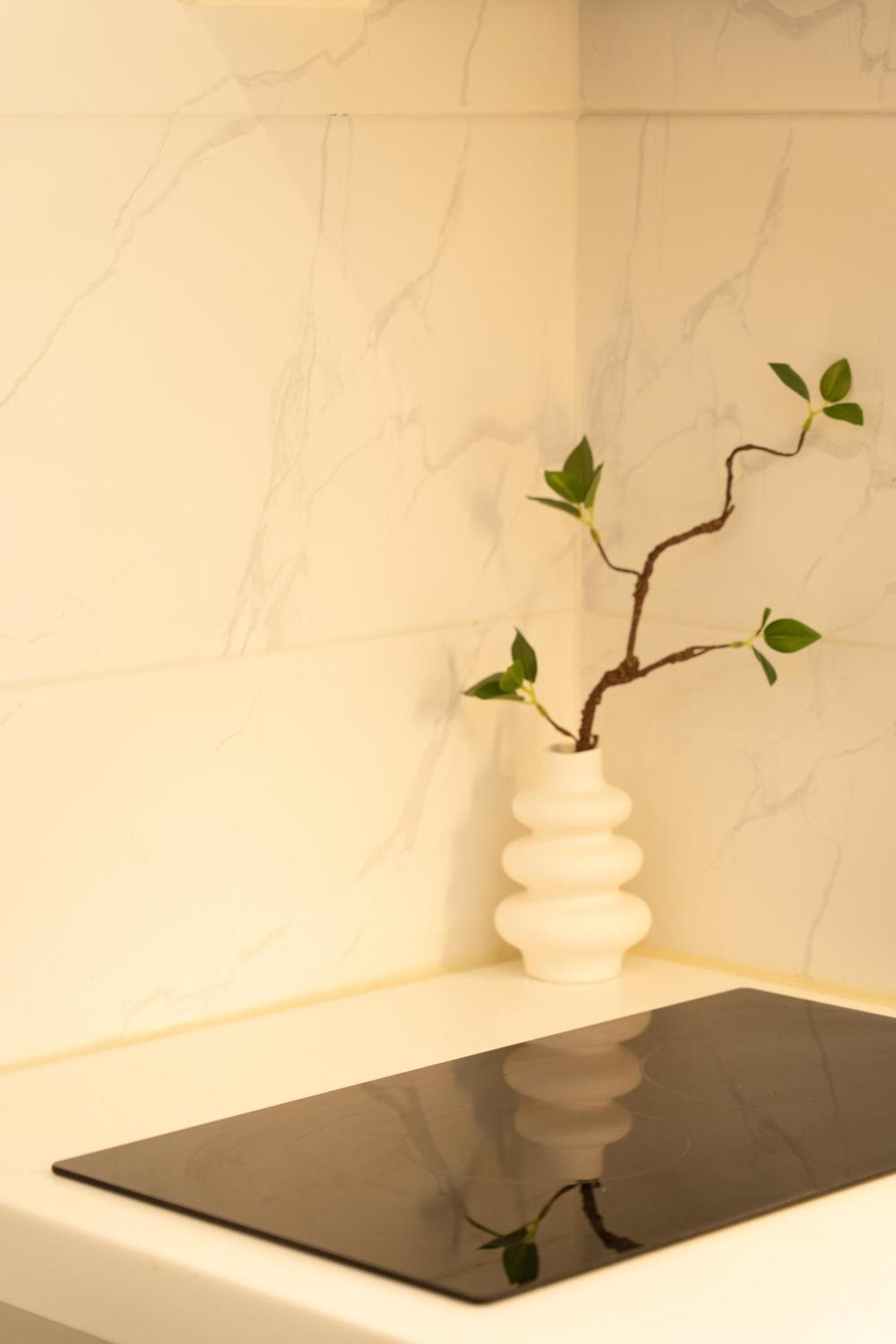 Cozy House- Yongsan, Itaewon, Noksapyeong Station, 2r3b *