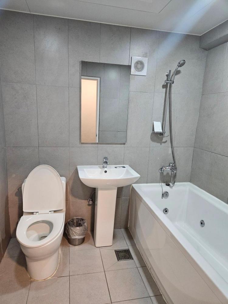 Junoh Hotel