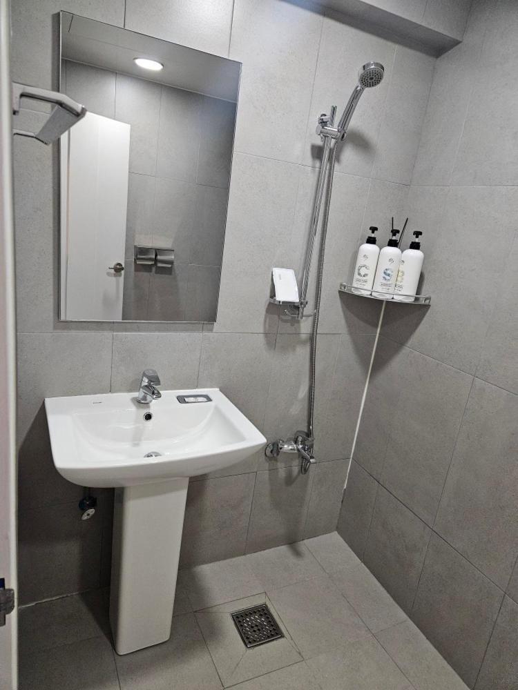 Junoh Hotel 2*