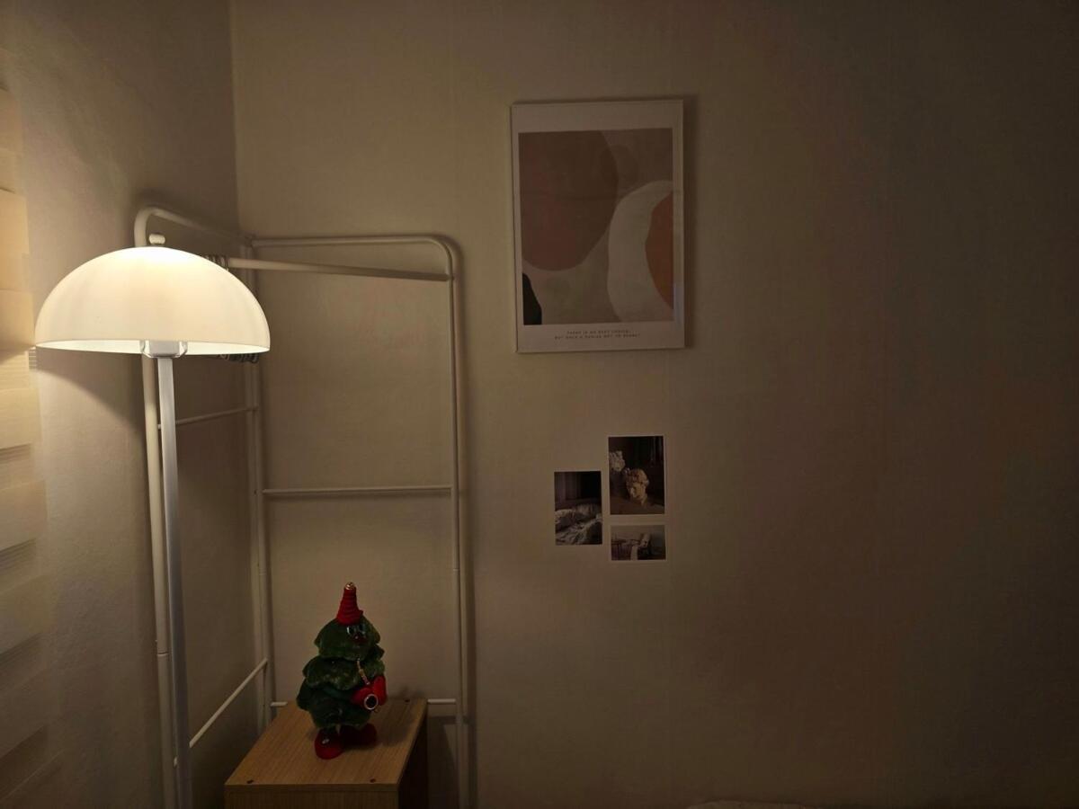 # Itaewon 10 Minutes On Foot # Hangangjin Station 3 Minutes # Hannam Hot Place # Private 3 Person Single 2 *