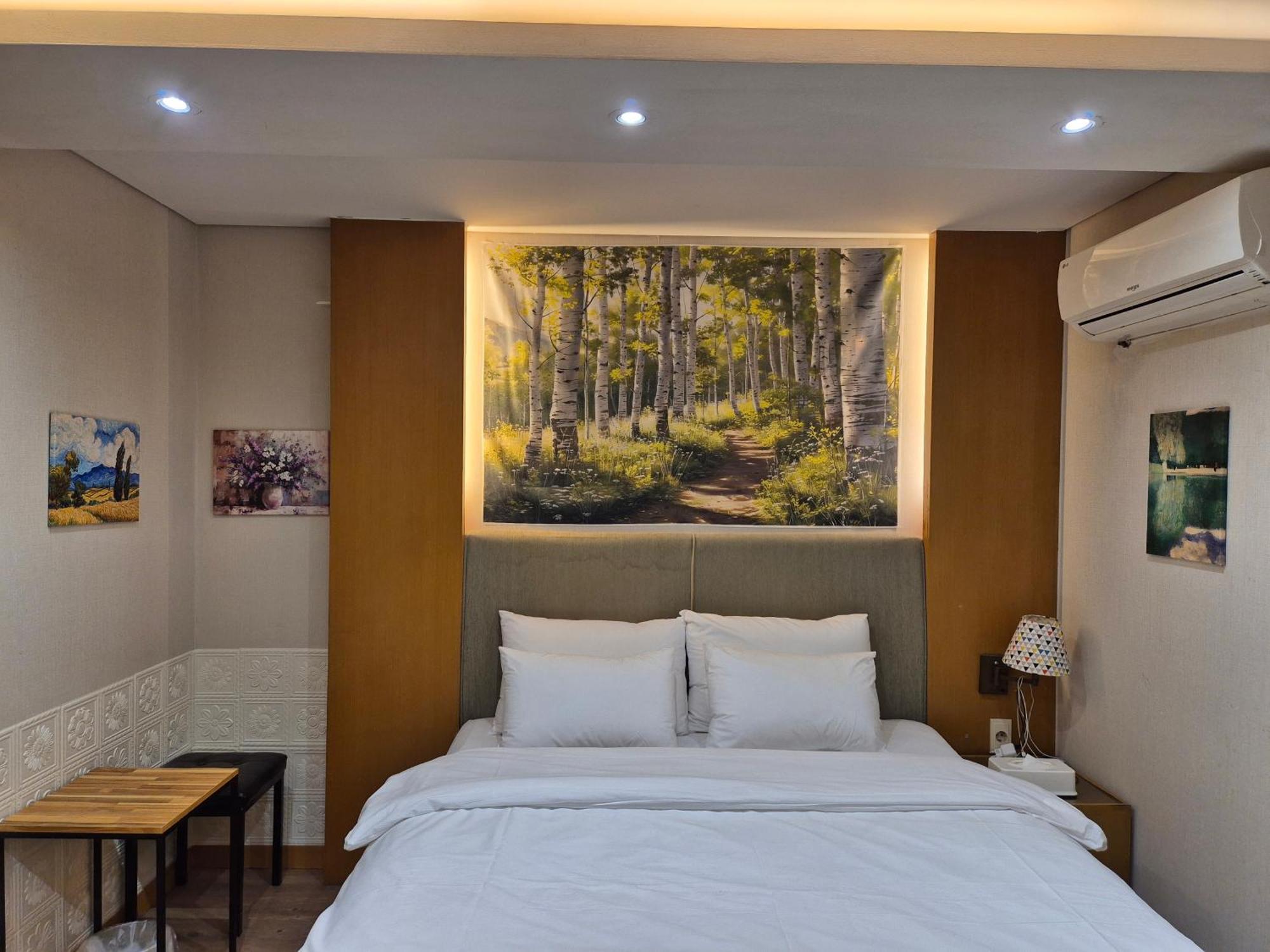New Day Gangnam Motel Seoul
