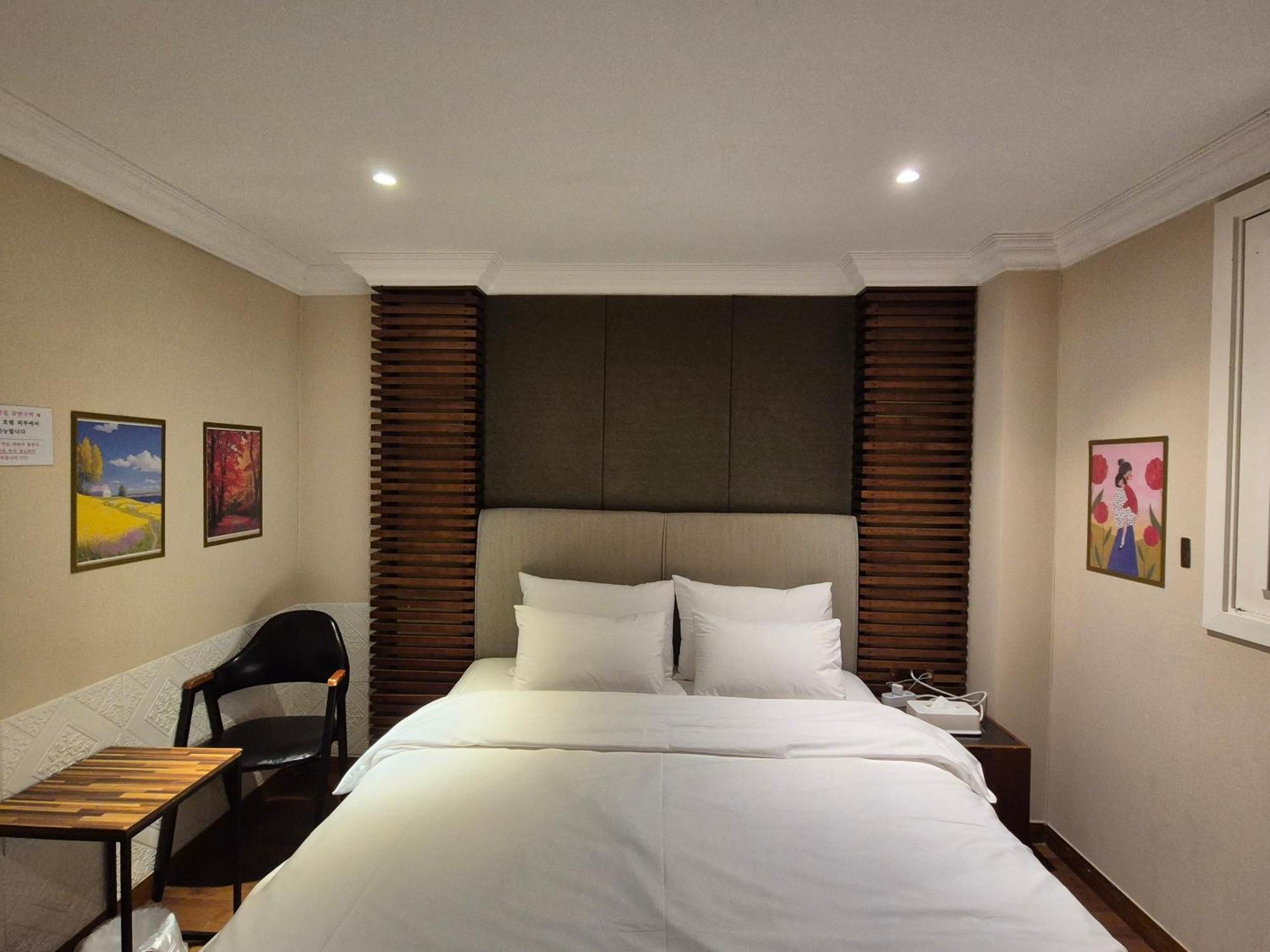 New Day Gangnam Motel Seoul
