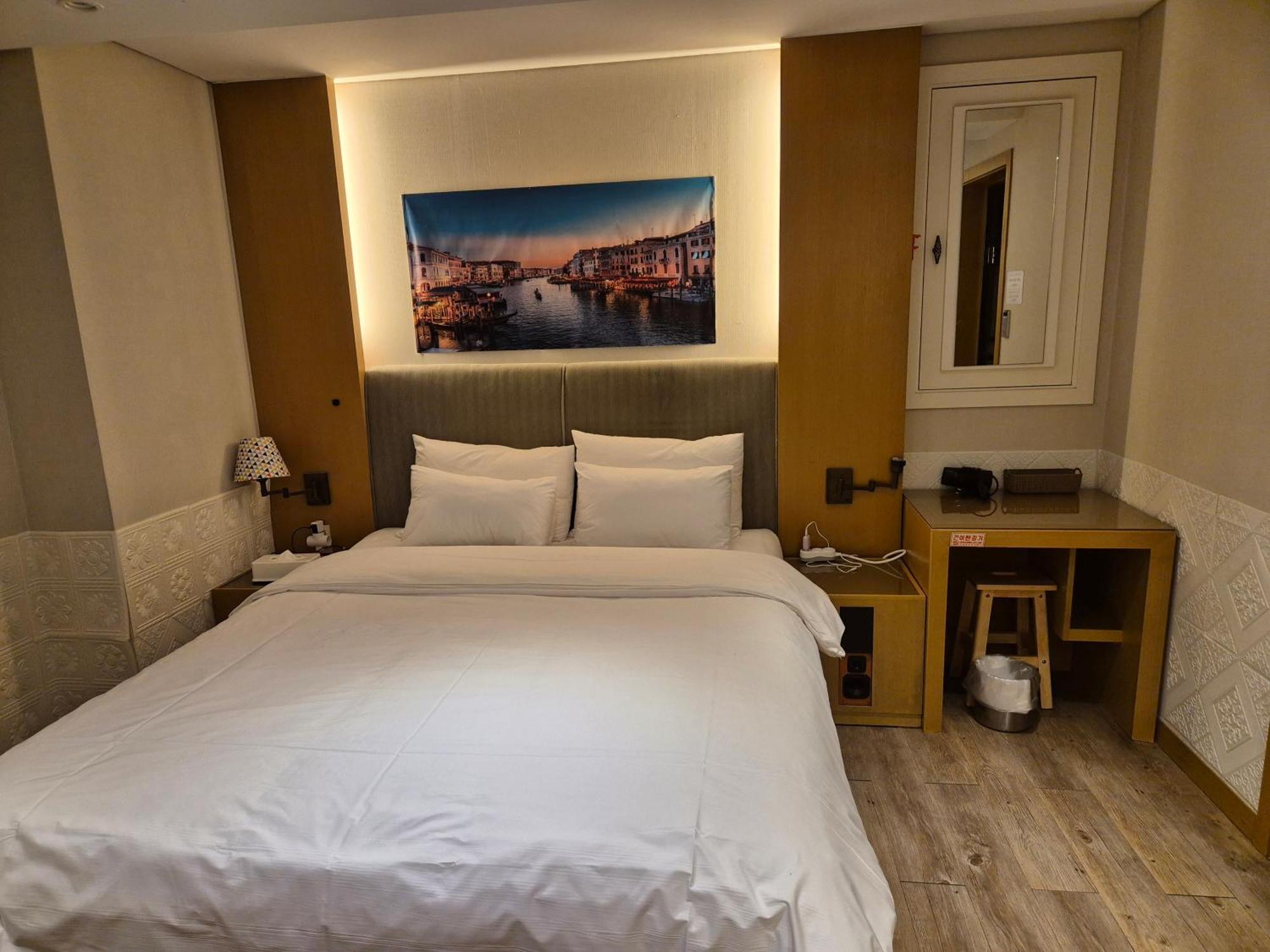 New Day Gangnam Motel Seoul