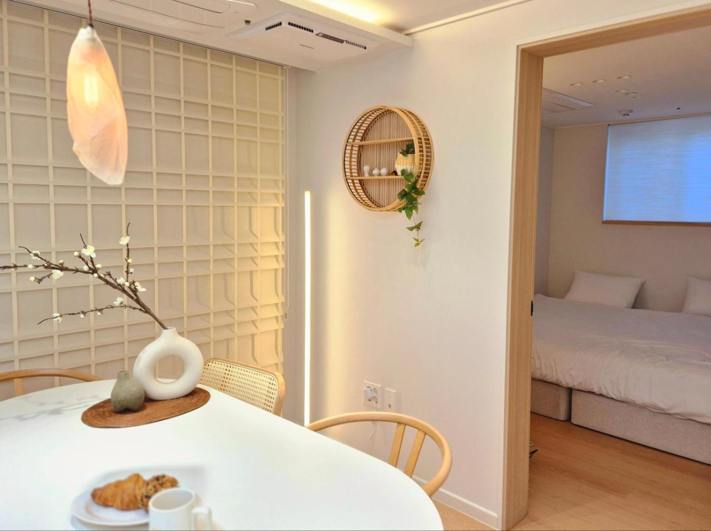 Villa Urban Corner New Building 2 Rooms, 1 Living Room, 1 Kitchen # Seokchon Cherry Blossom # Lotte World # Kspo