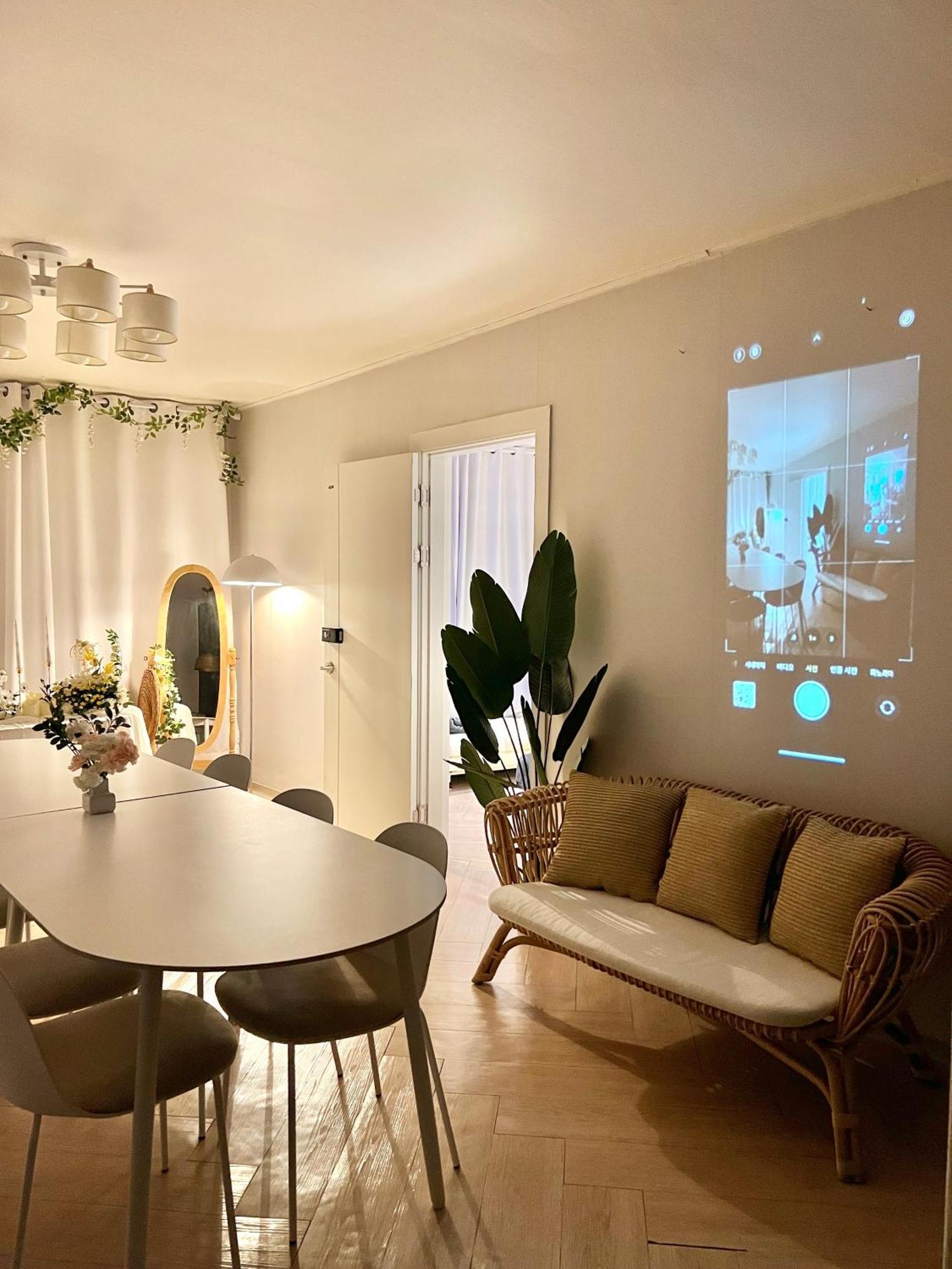 Center Of Gangnam 2rooms&2bathrooms Apartment Seoul