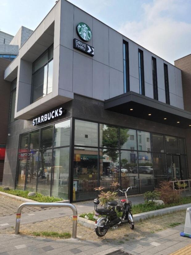 Urban Corner New Building 2 Rooms, 1 Living Room, 1 Kitchen # Seokchon Cherry Blossom # Lotte World # Kspo Villa Seoul