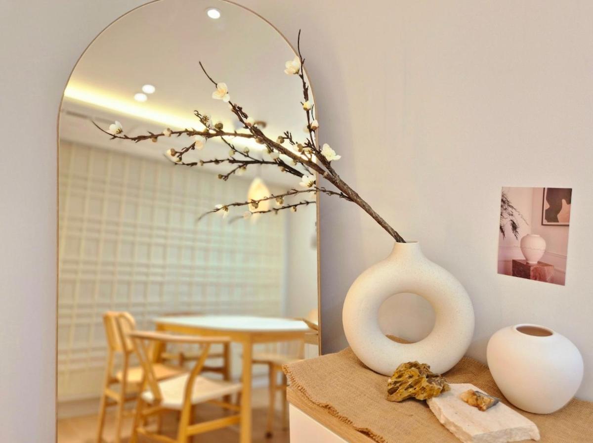 Villa Urban Corner New Building 2 Rooms, 1 Living Room, 1 Kitchen # Seokchon Cherry Blossom # Lotte World # Kspo *