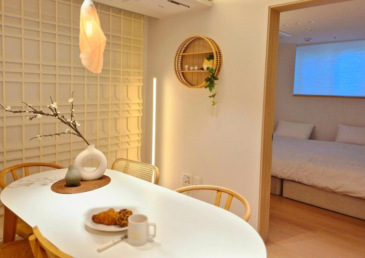 Urban Corner New Building 2 Rooms, 1 Living Room, 1 Kitchen # Seokchon Cherry Blossom # Lotte World # Kspo *