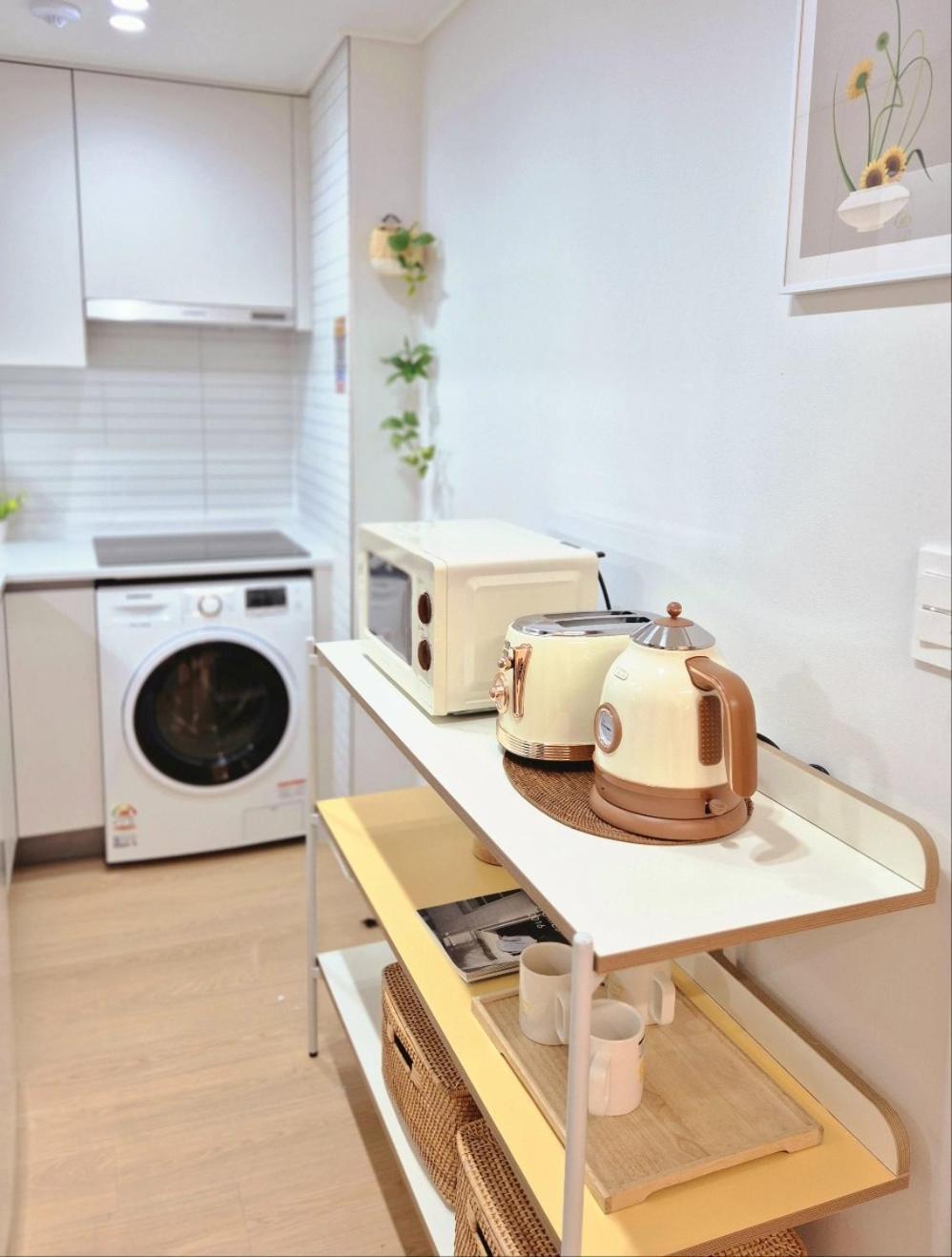 Villa Urban Corner New Building 2 Rooms, 1 Living Room, 1 Kitchen # Seokchon Cherry Blossom # Lotte World # Kspo