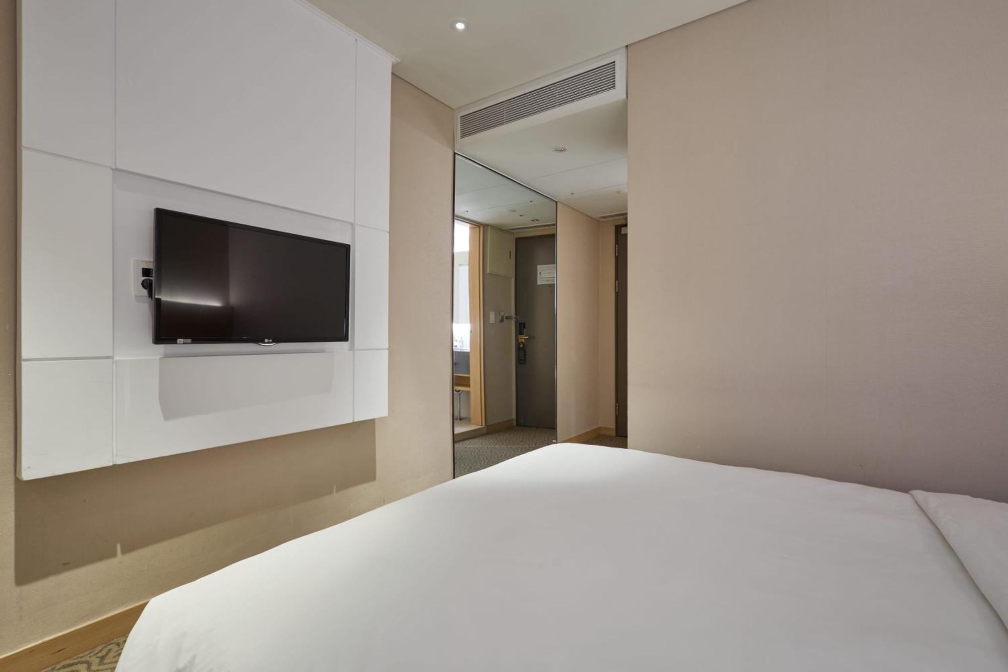 Summit Dongdaemun Hotel