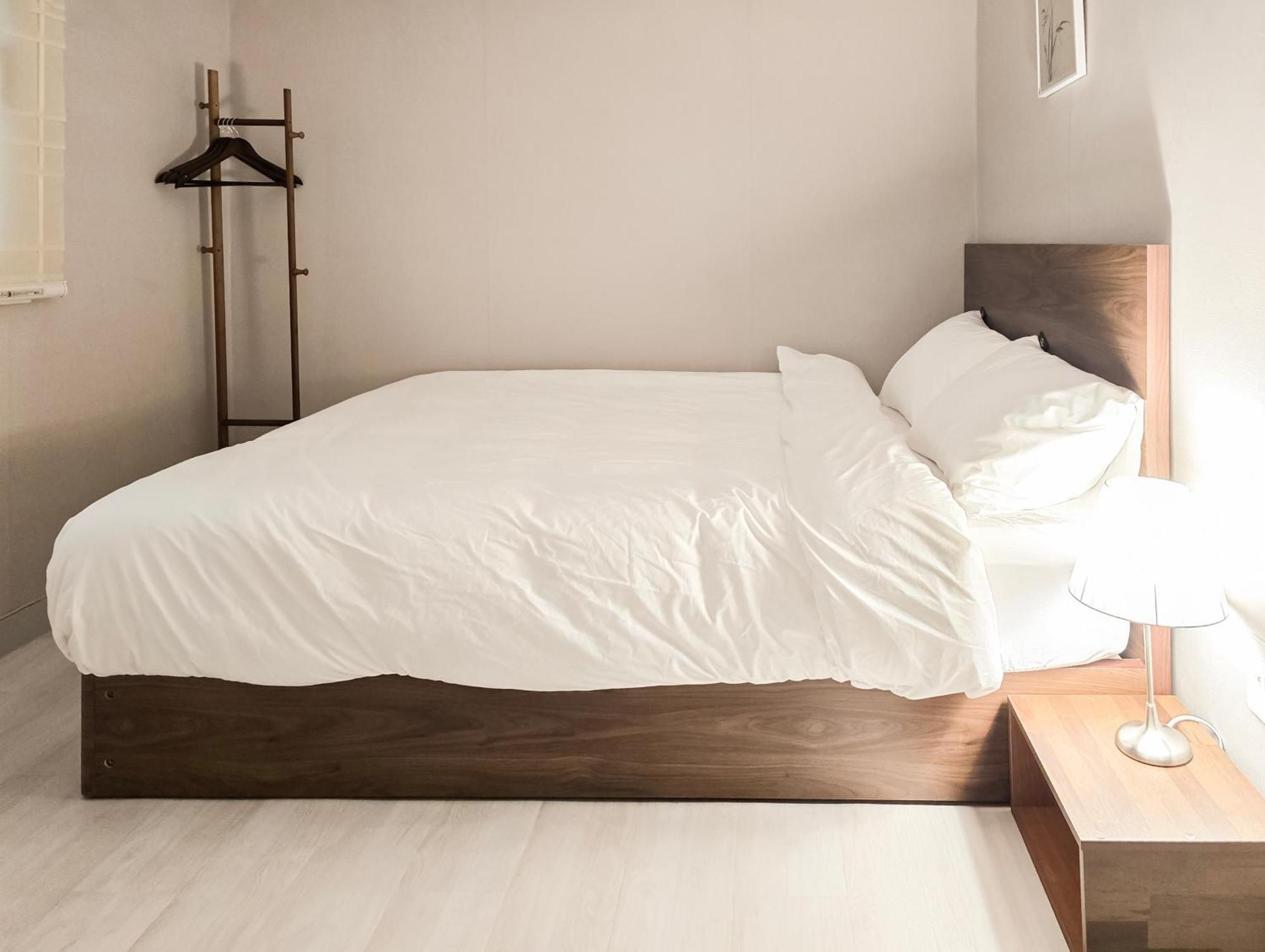 Colliv Yeonnam Guest house