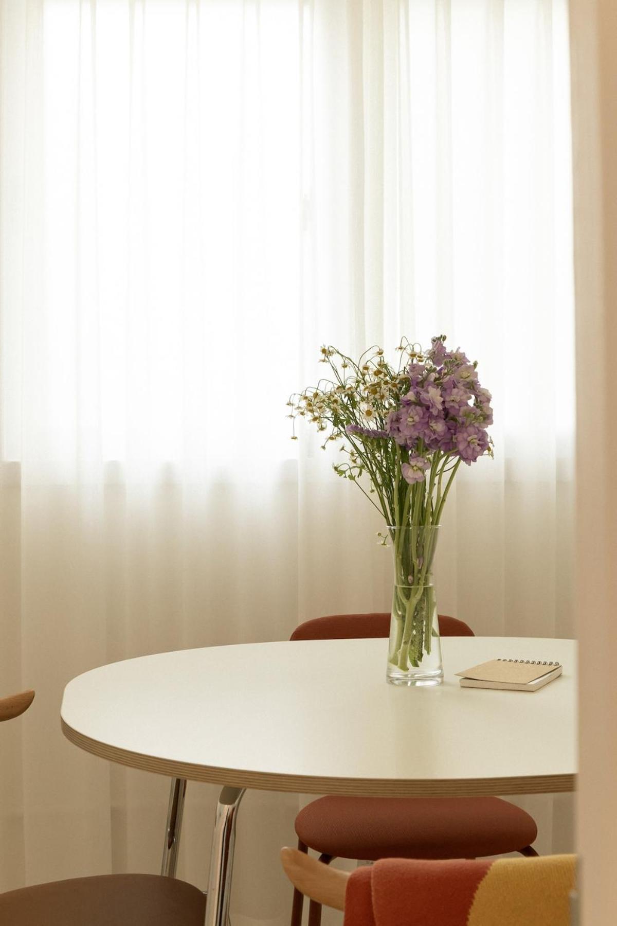 Poom Stay, Airport Bus, Cozy For Travelers,yeomchang Stn, Line9 Apartment *