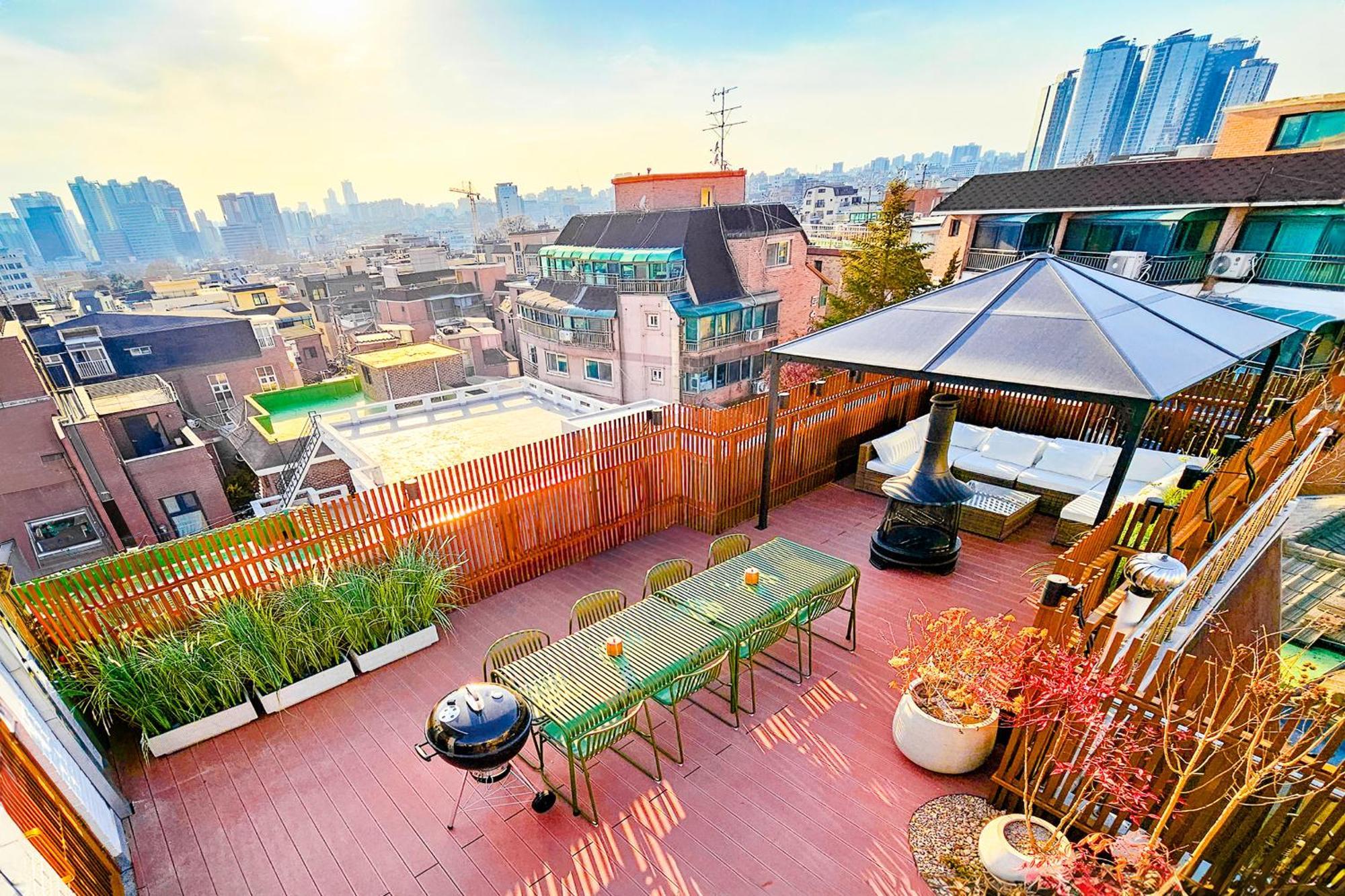Ht Tailored Service Urban Retreat Gym And Garden