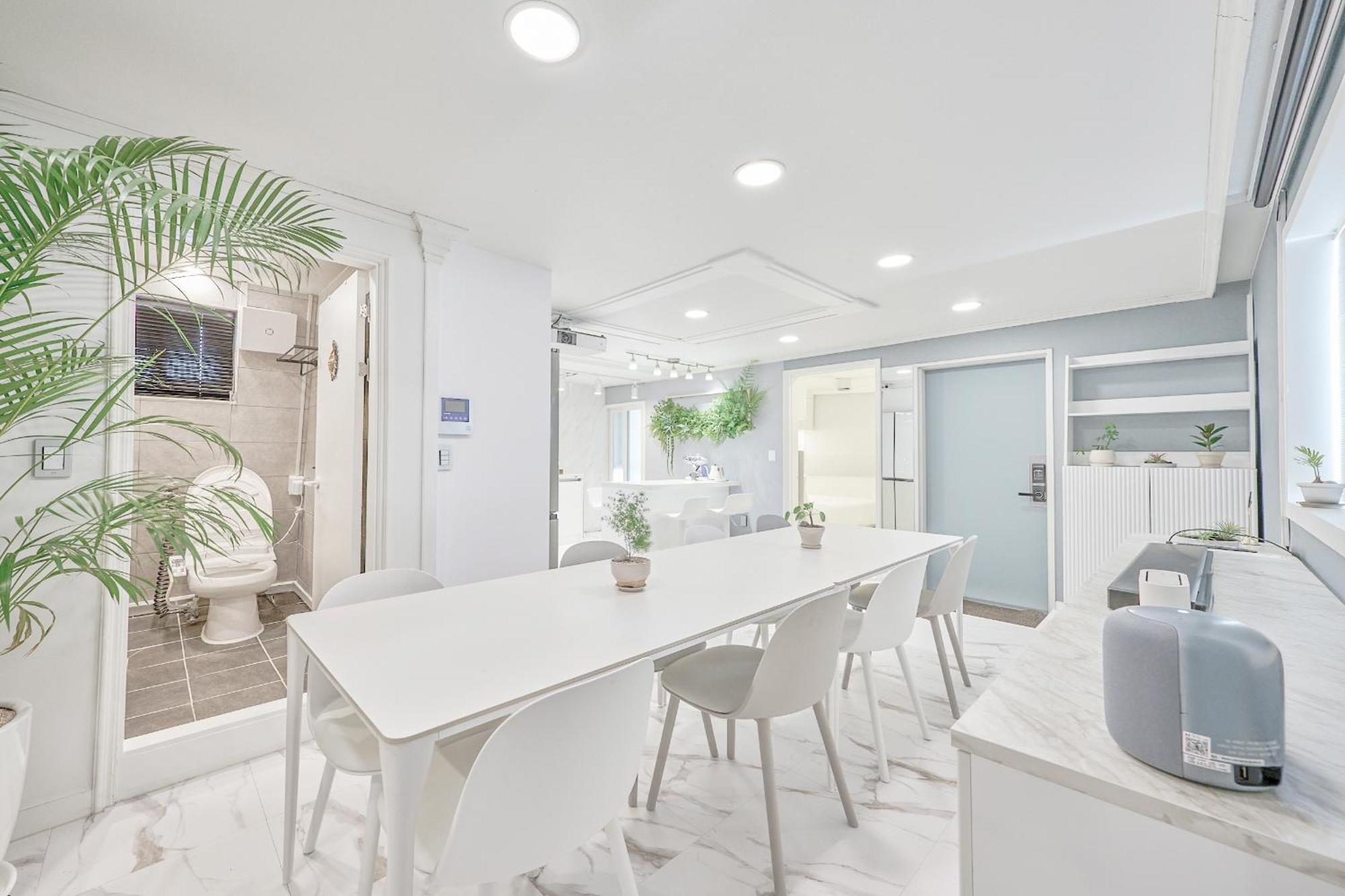 Holiday home Ht Tailored Service Urban Retreat Gym And Garden *
