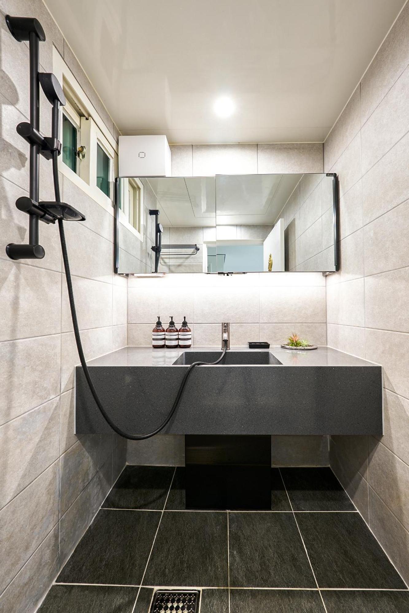 Holiday home Ht Tailored Service Urban Retreat Gym And Garden *
