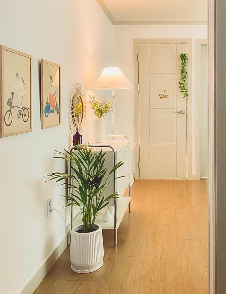 Open Sale #free Parking #elevator #cozy #guro Digital Complex Stn #gasan #gocheok Dome #doksan Apartamento *