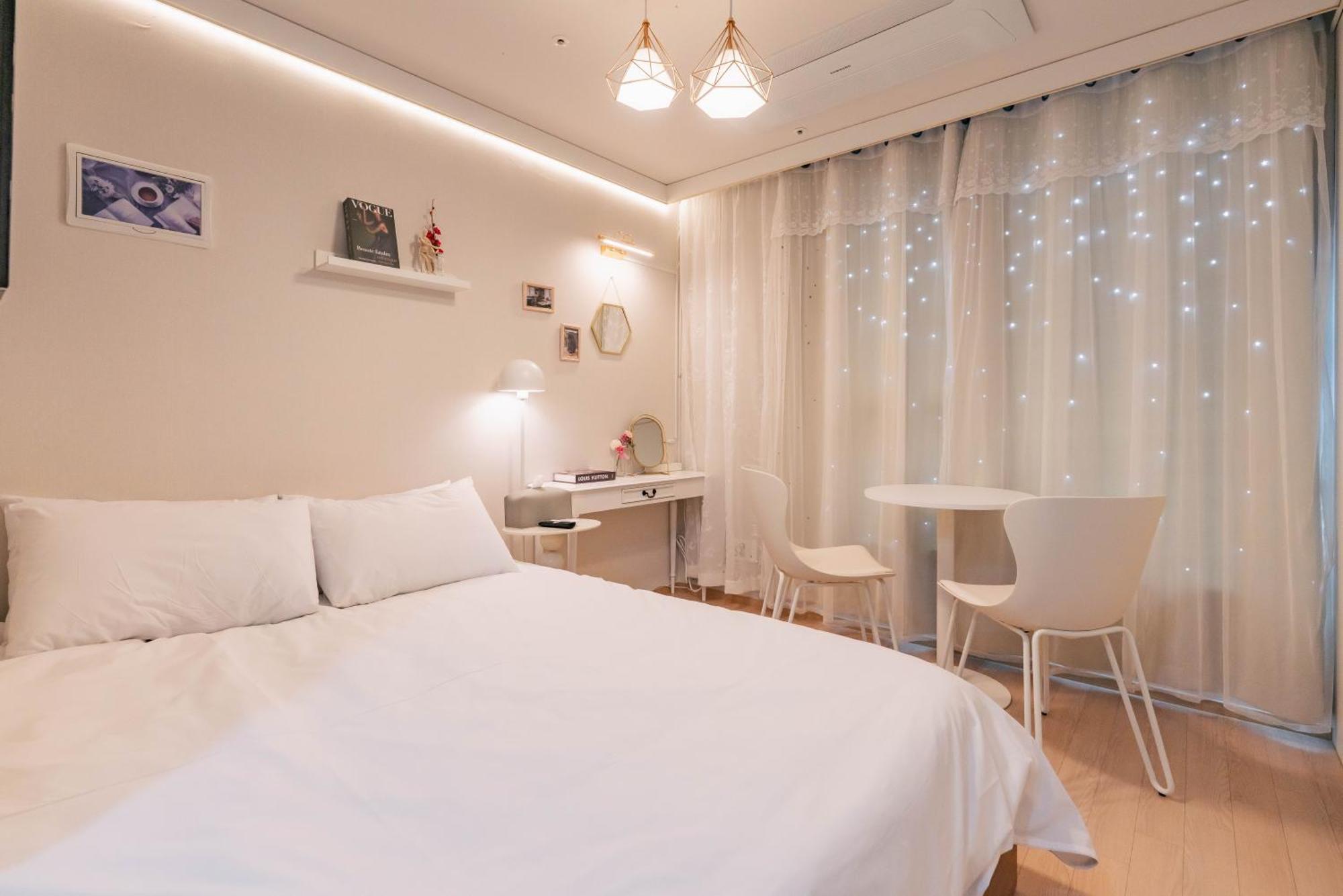 Centralviewsuite Residence, Myeong-dong Apartment