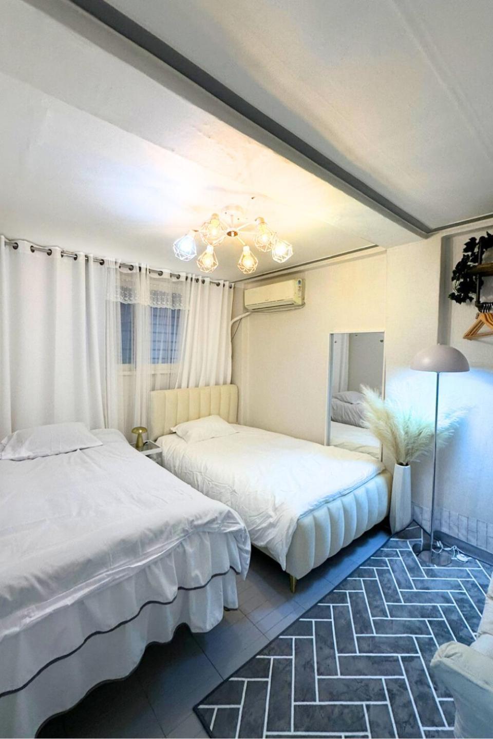 Apartment Hongdae Sinchon I 1f I 4ppl I Private Chillpopstay *