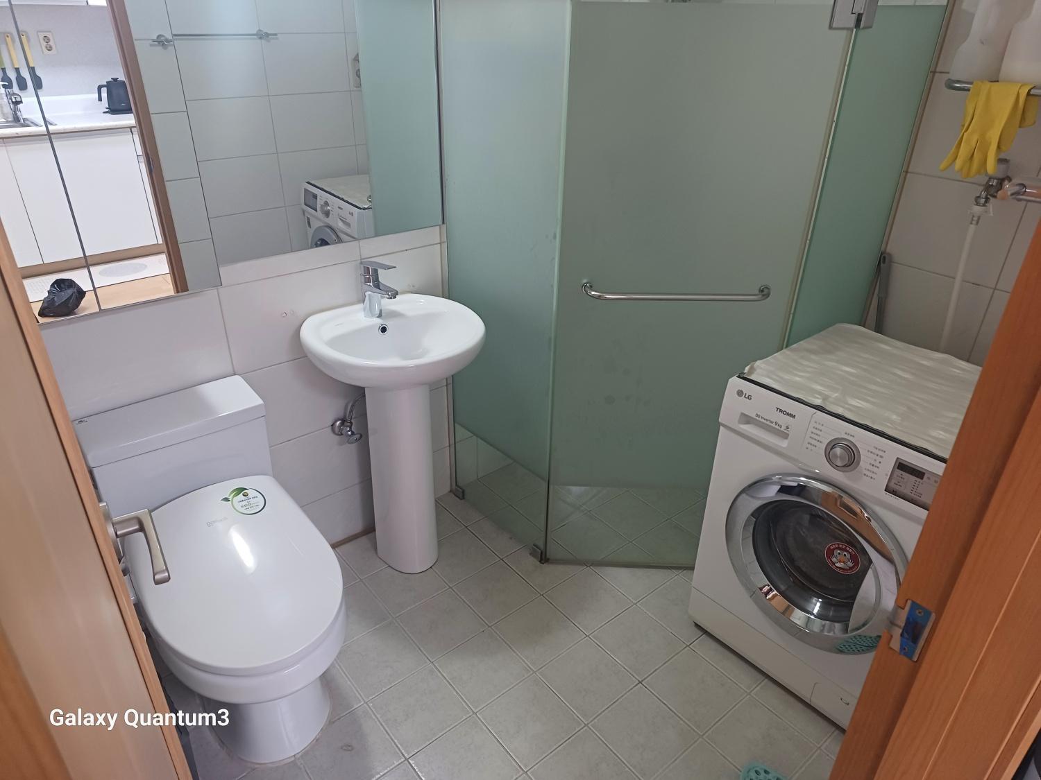 Apartment Hongdae Residence-4 - 1min From Hongik Univ Station #1 Seoul