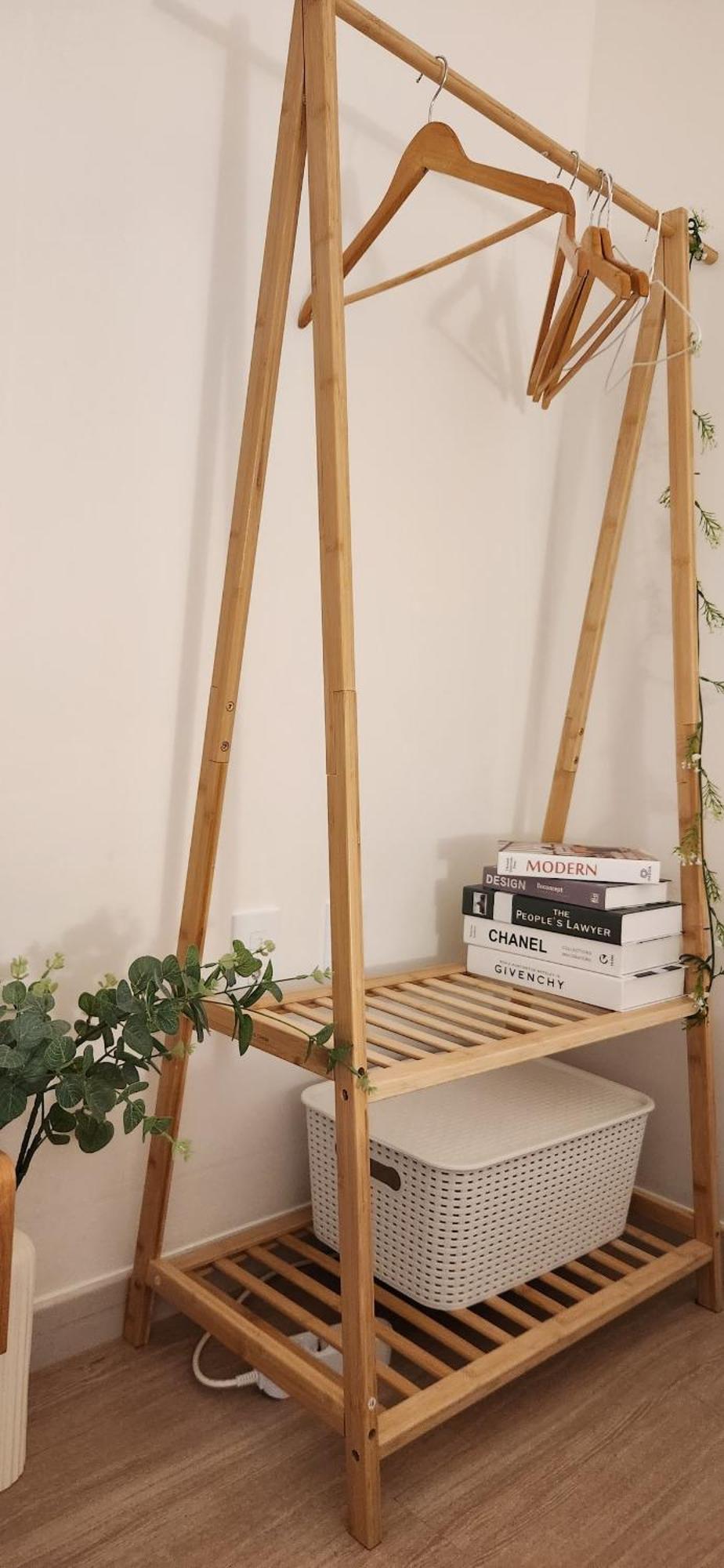 Apartment Just Hue *