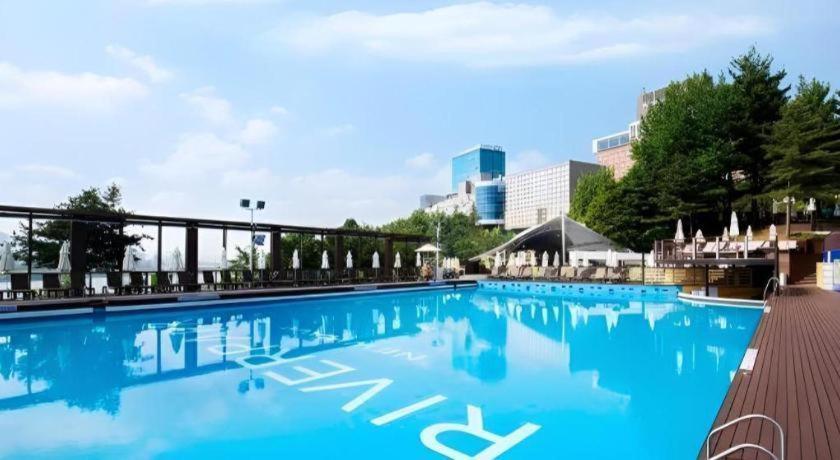 Walkerhill Douglas House (adults Only) Hotel