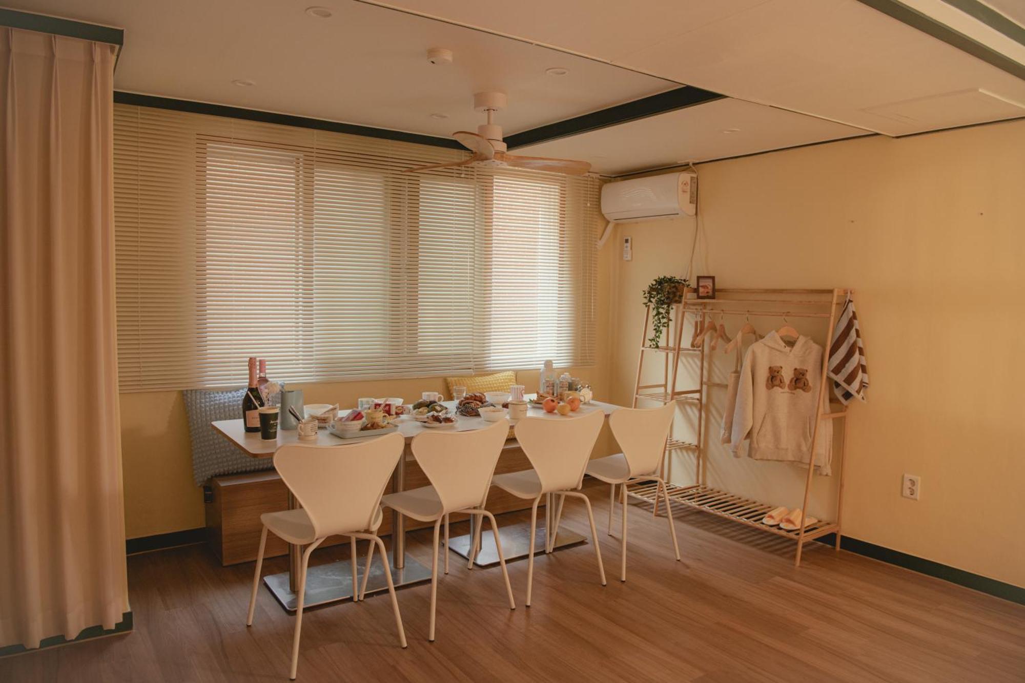 Romantic Rooftop-house Seoul