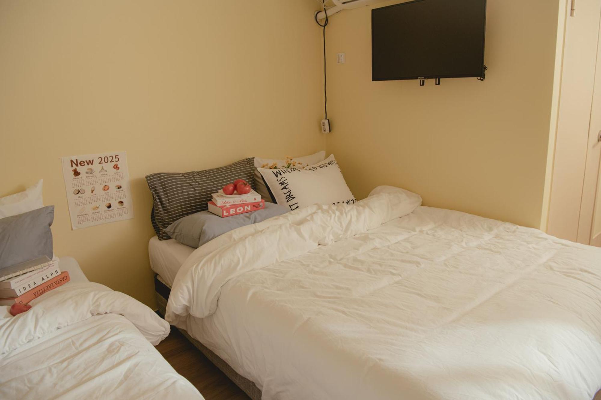 Apartment Romantic Rooftop-house