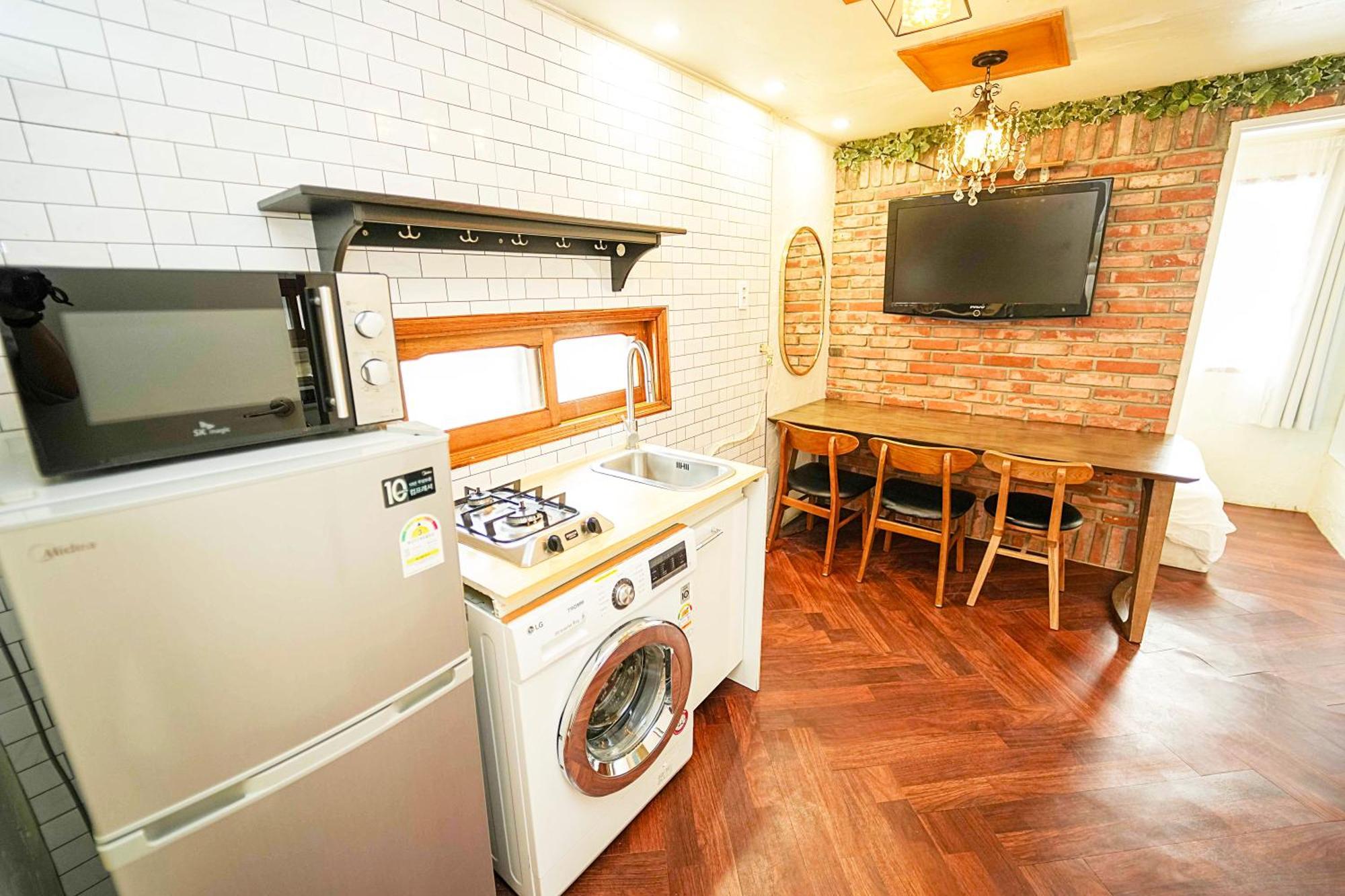 3-gu&anne House Hongdae 6room & 4bath House Apartamento Seul