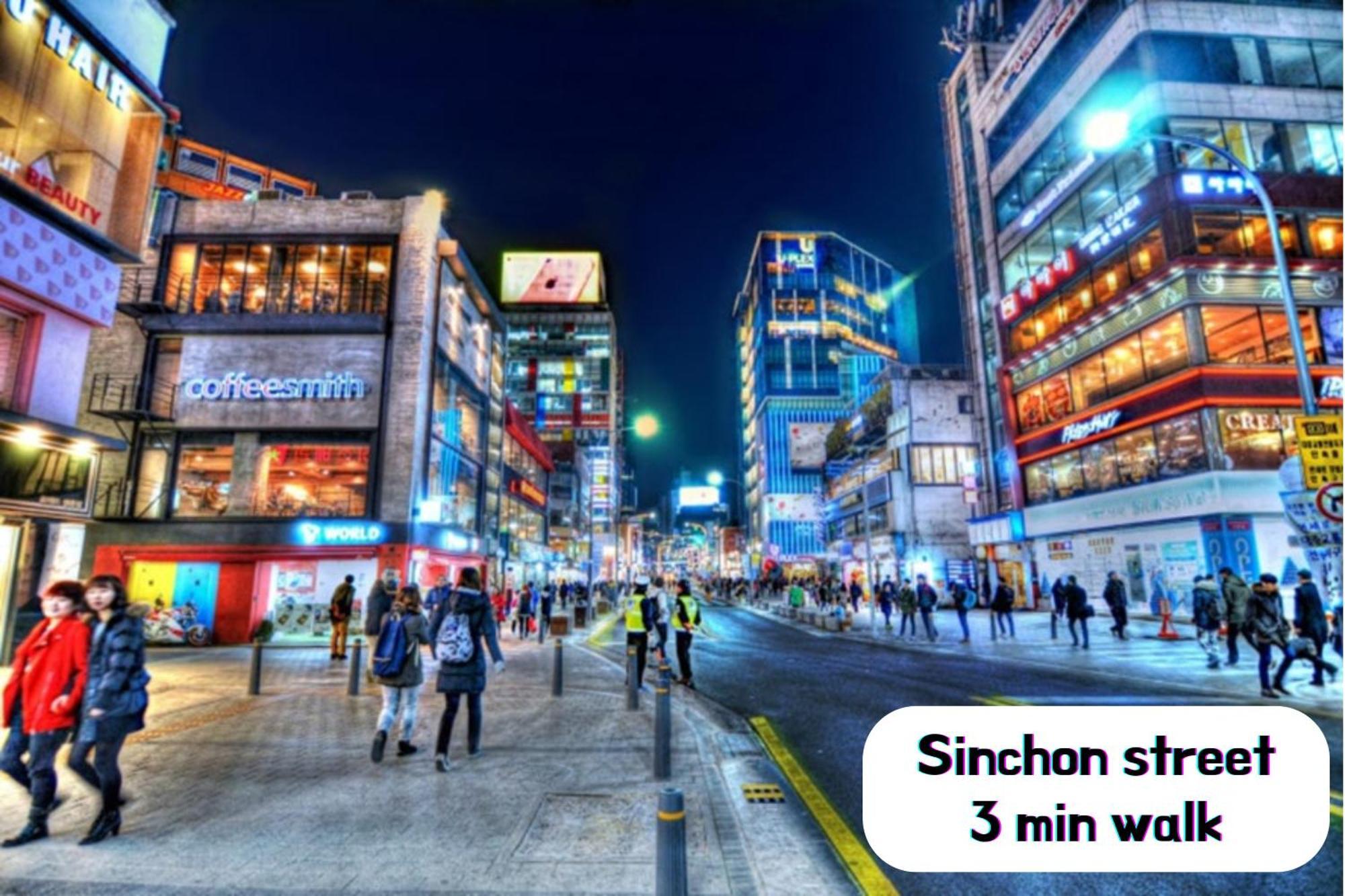 Hongdae 10min, Location *