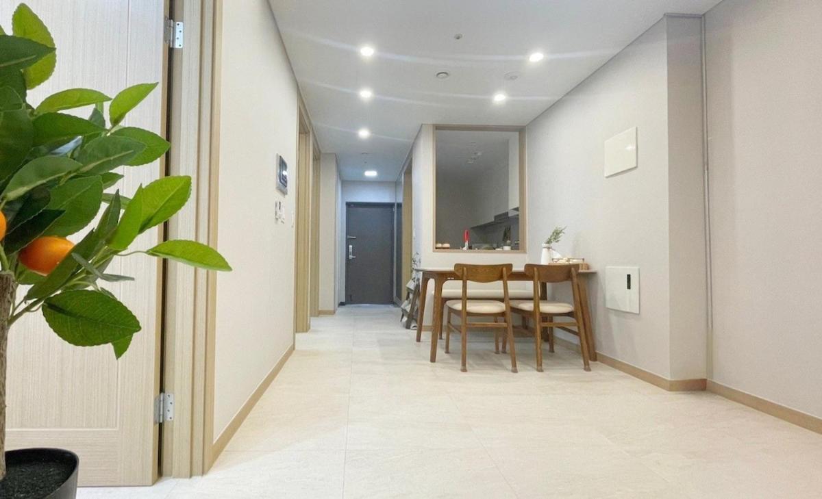 The Smile Apartment