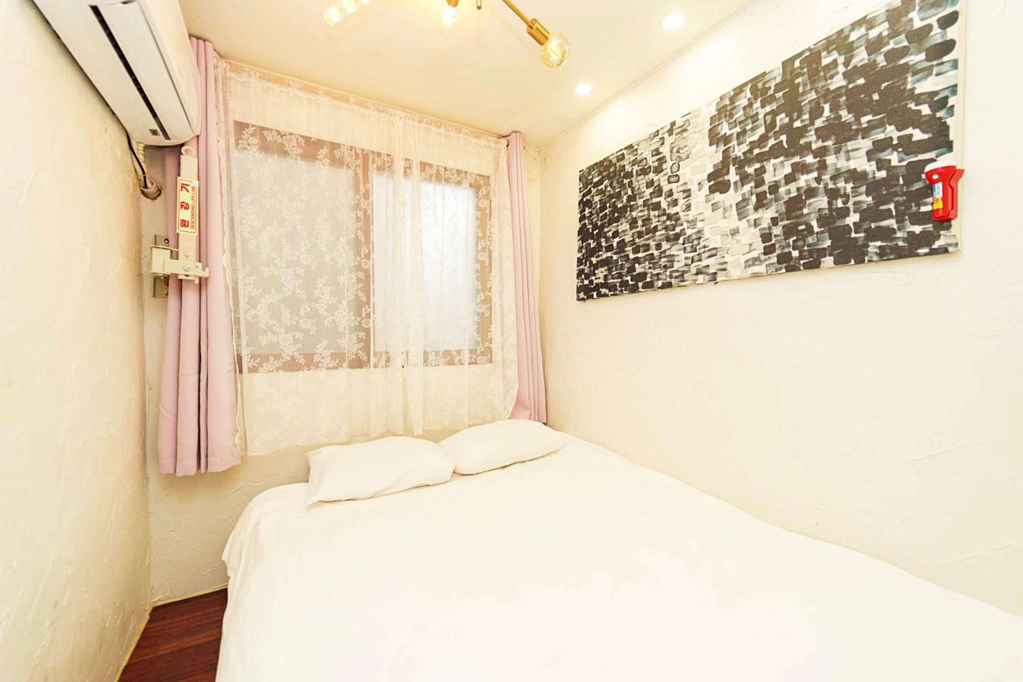 Apartamento 3-gu&anne House Hongdae 6room & 4bath House Seul